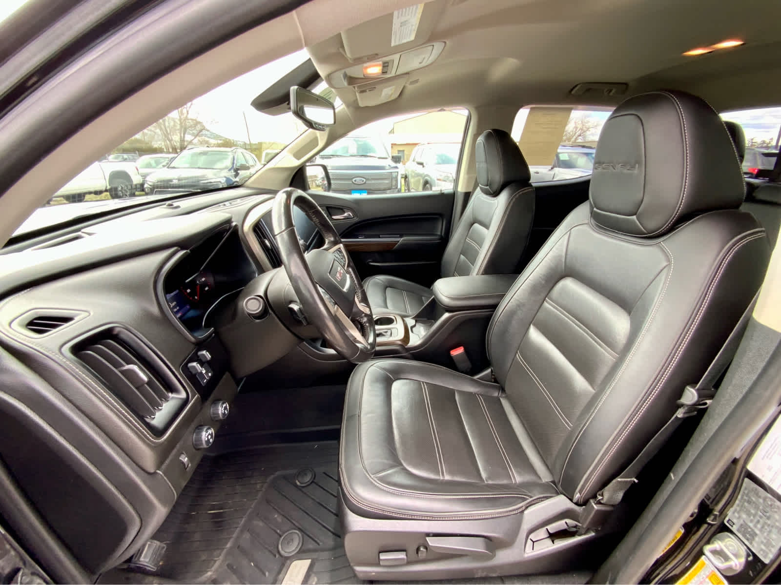 Thumbnail: 2020 GMC Canyon - 24