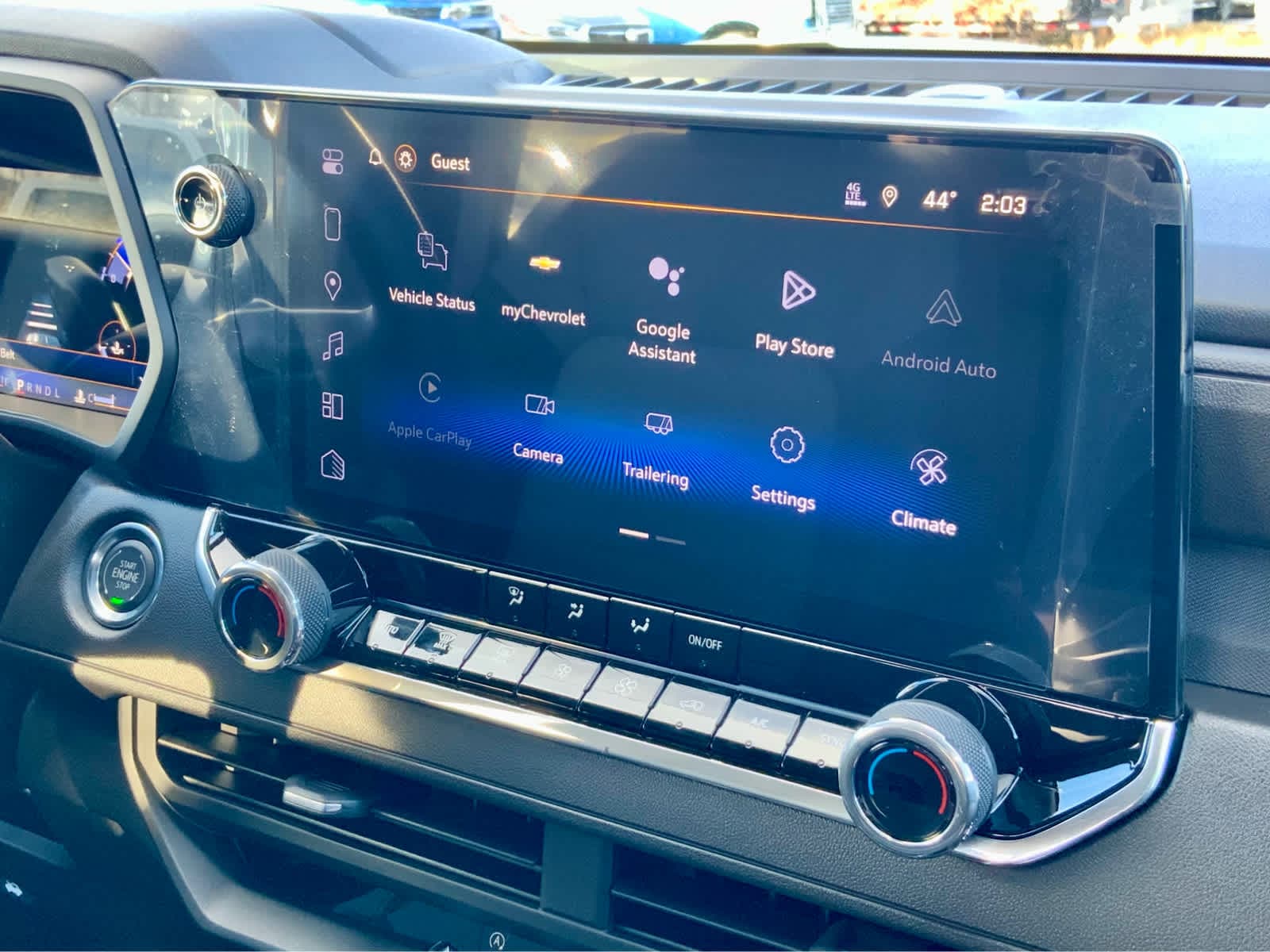 Thumbnail: 2026 Chevrolet Colorado - 43