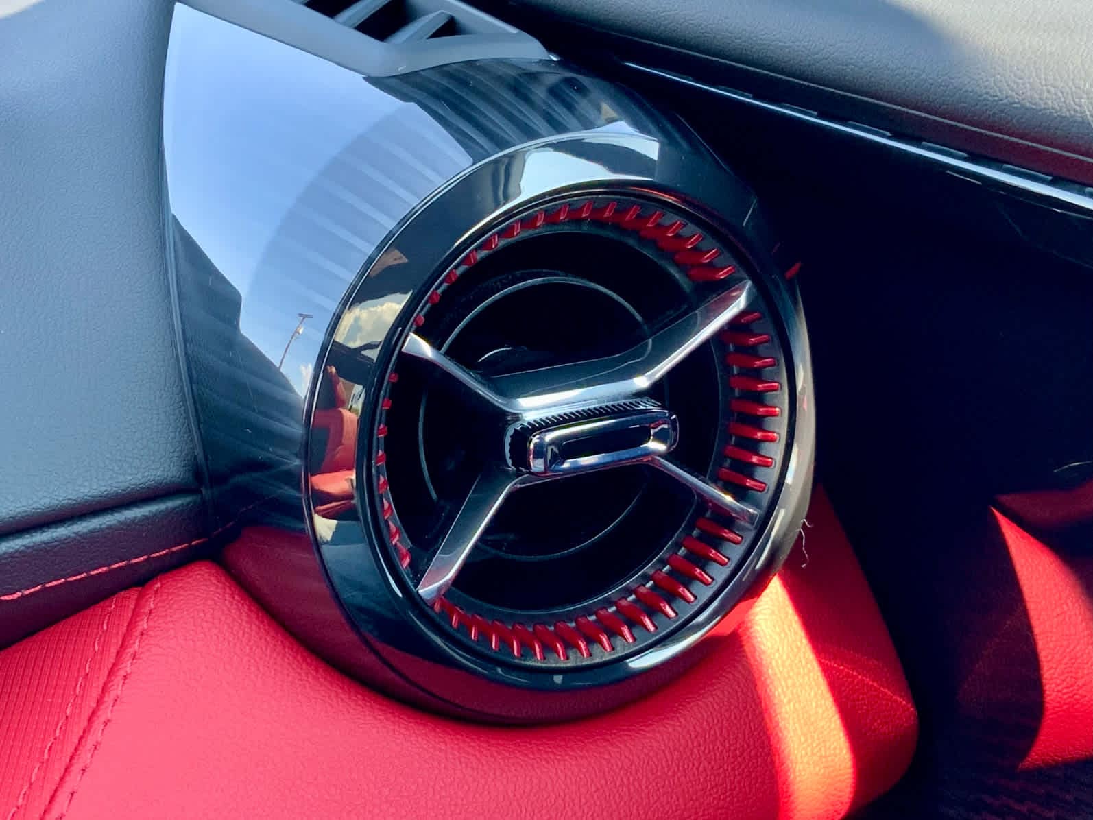 Thumbnail: 2025 Chevrolet Blazer EV - 49