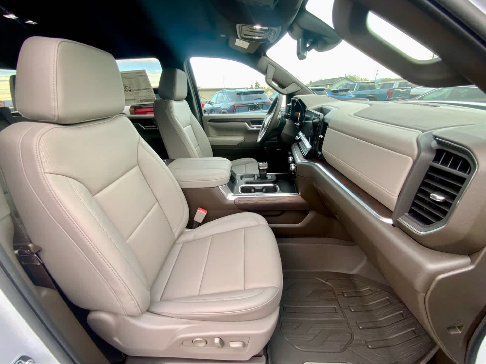 Thumbnail: 2026 GMC Sierra 1500 - 31