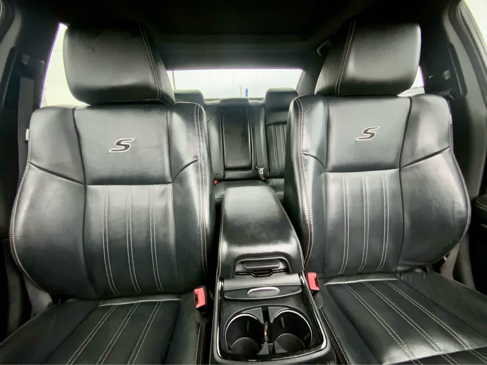 Thumbnail: 2017 Chrysler 300 - 29