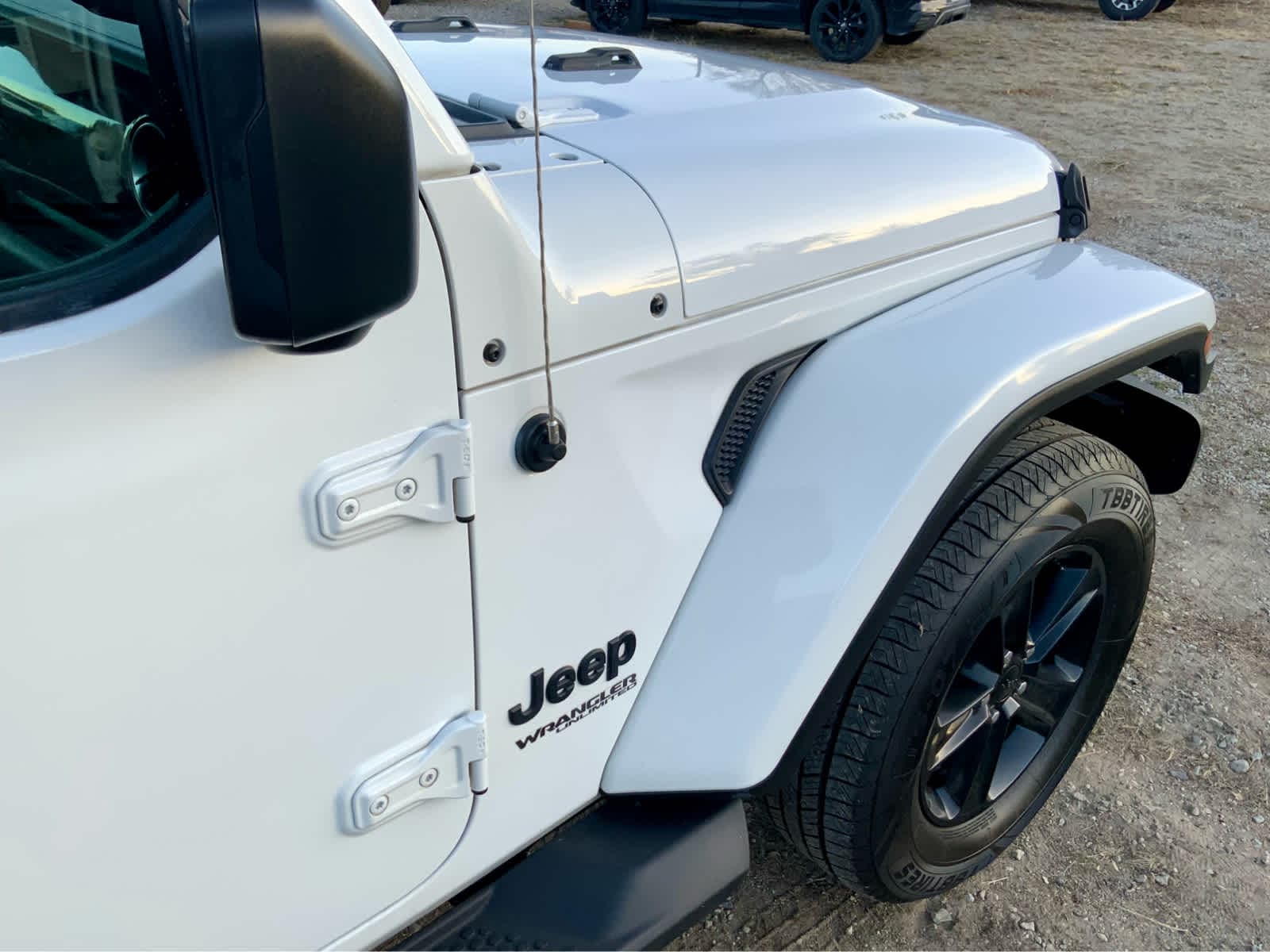 Thumbnail: 2021 Jeep Wrangler - 14