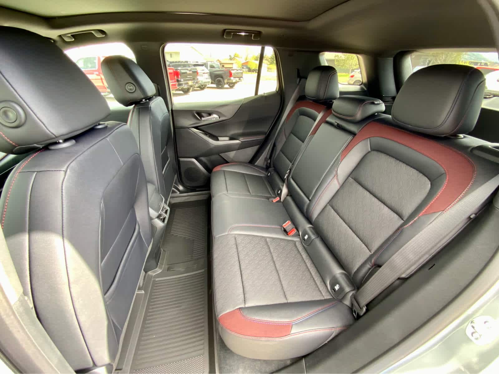 Thumbnail: 2026 Chevrolet Equinox - 24