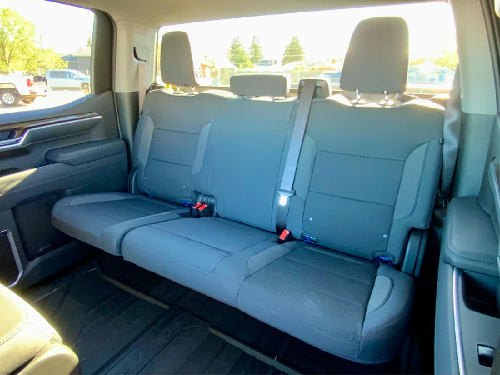 Thumbnail: 2026 Chevrolet Silverado 1500 - 31