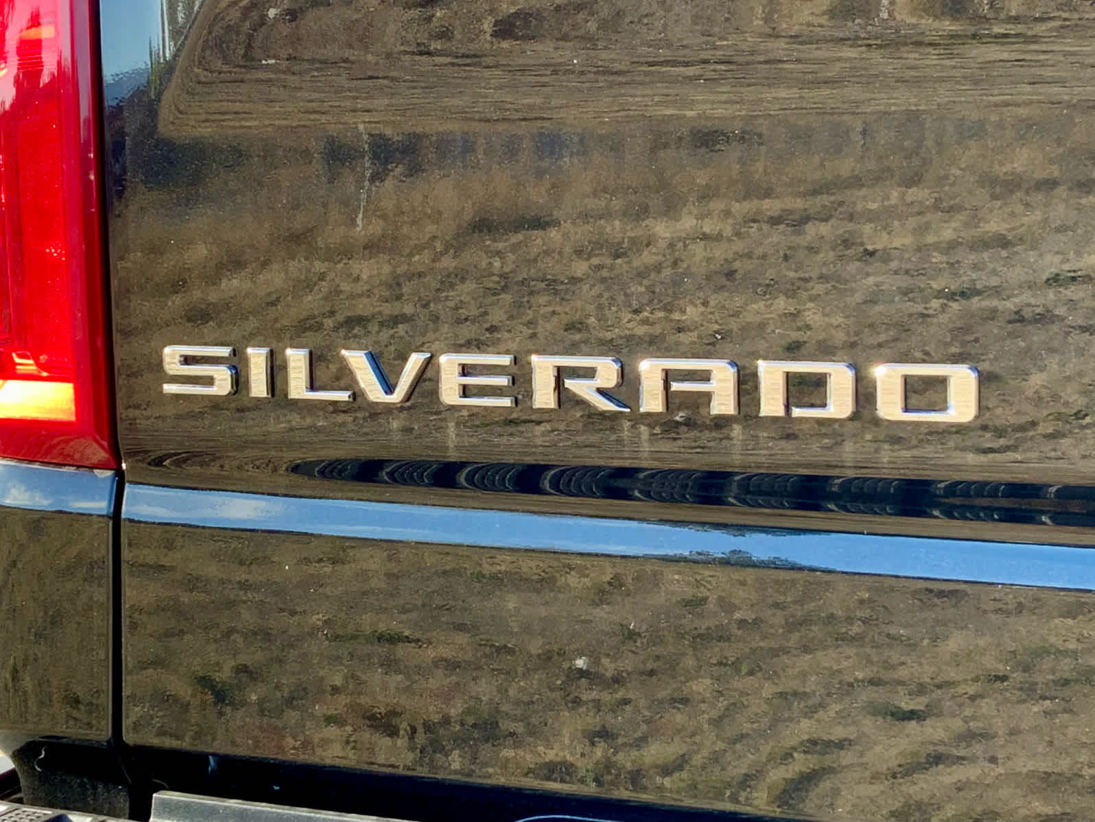 Thumbnail: 2026 Chevrolet Silverado 1500 - 24