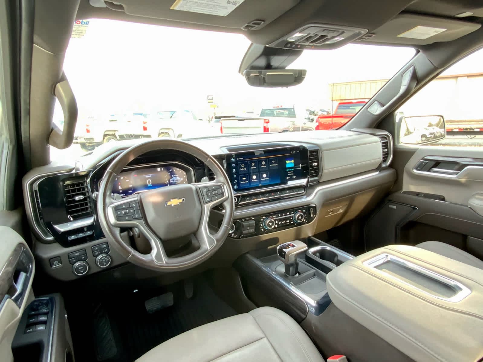 Thumbnail: 2022 Chevrolet Silverado 1500 - 40