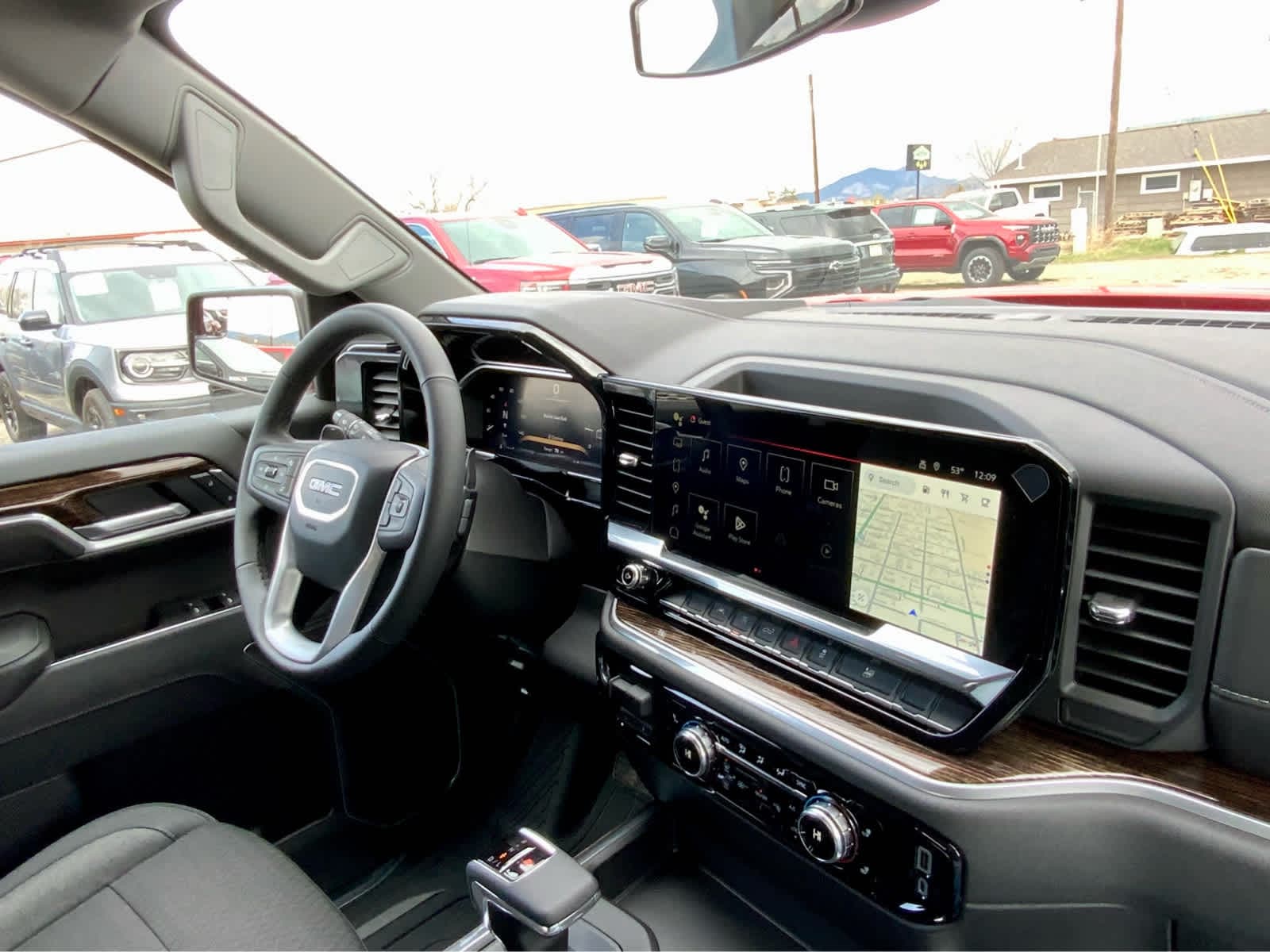 Thumbnail: 2026 GMC Sierra 1500 - 44