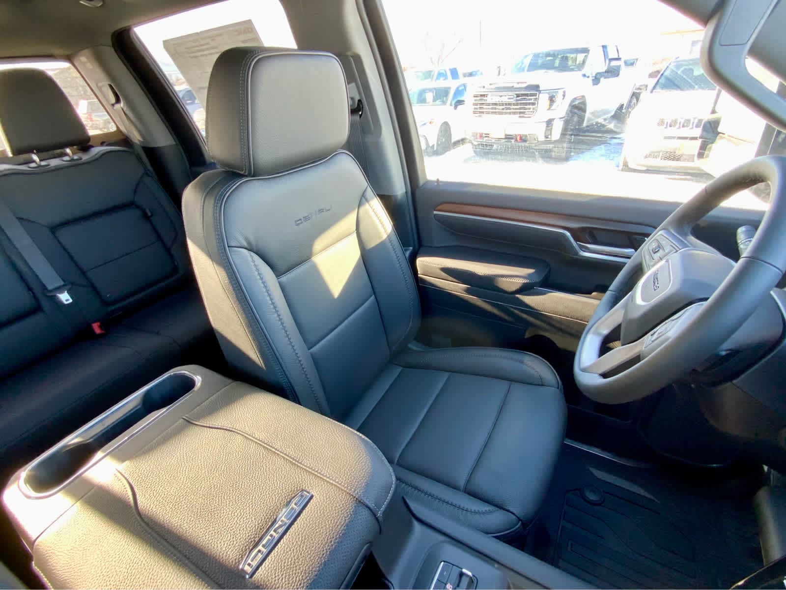 Thumbnail: 2026 GMC Sierra 2500 - 25