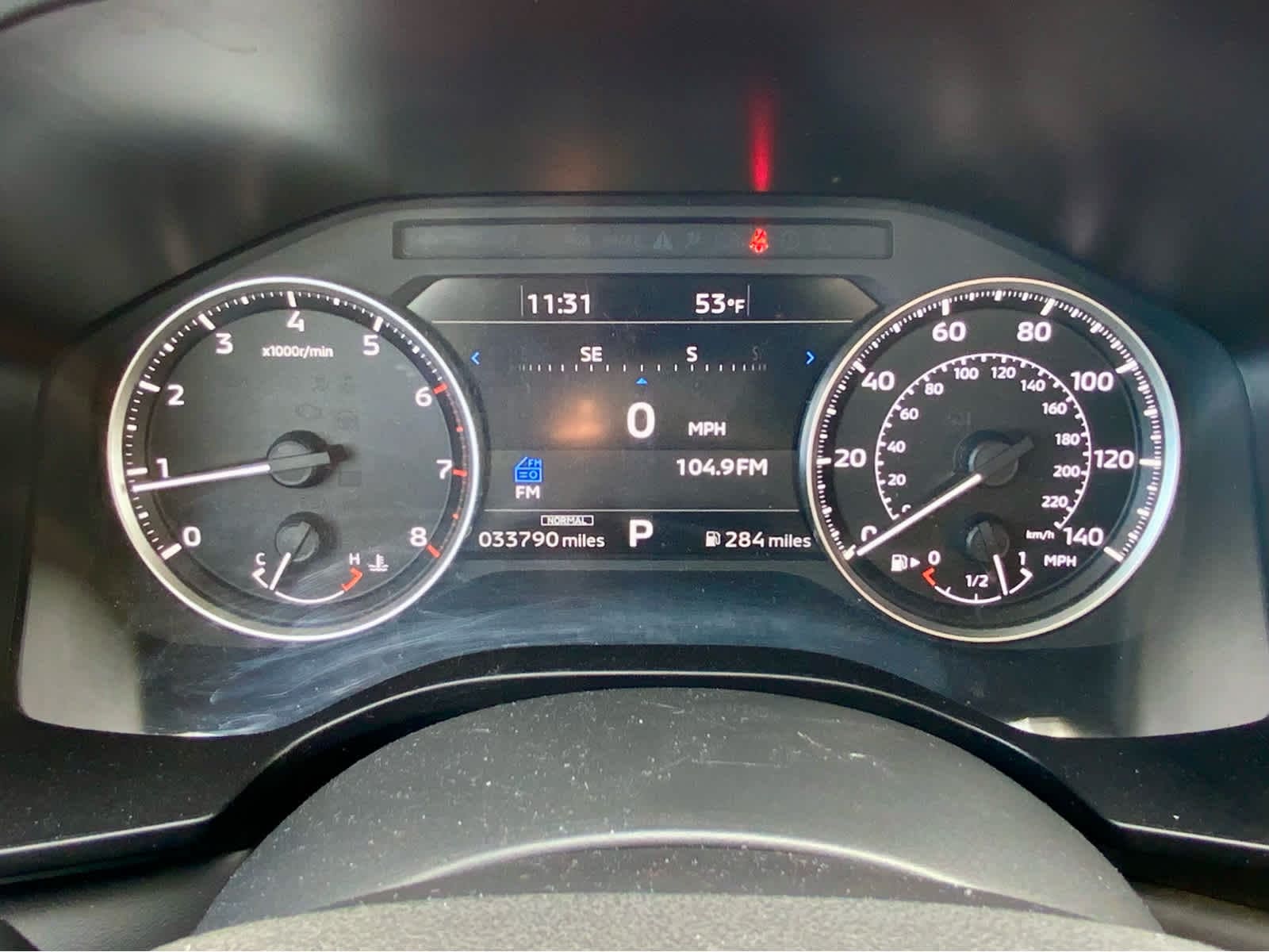 Thumbnail: 2024 Mitsubishi Outlander - 38