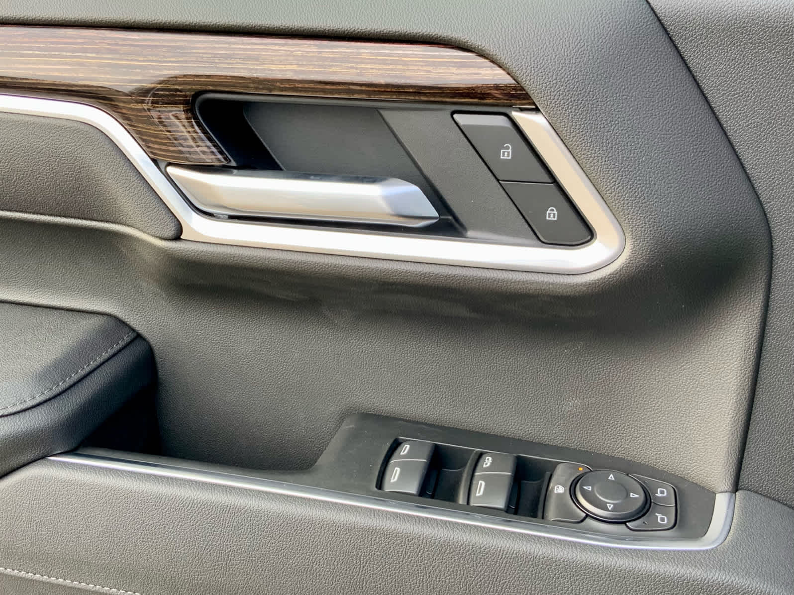 Thumbnail: 2026 GMC Sierra 1500 - 48