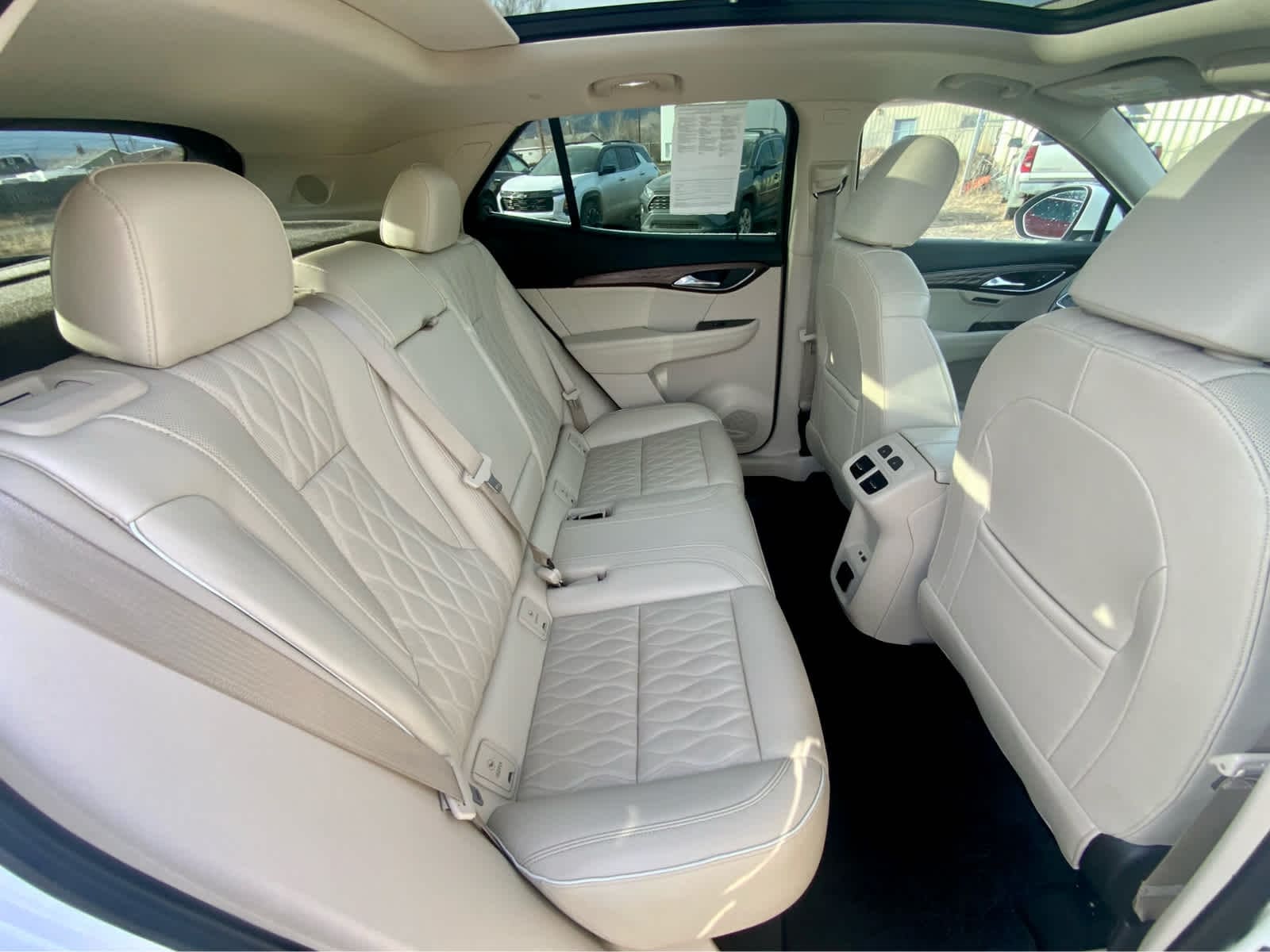 Thumbnail: 2022 Buick Envision - 20