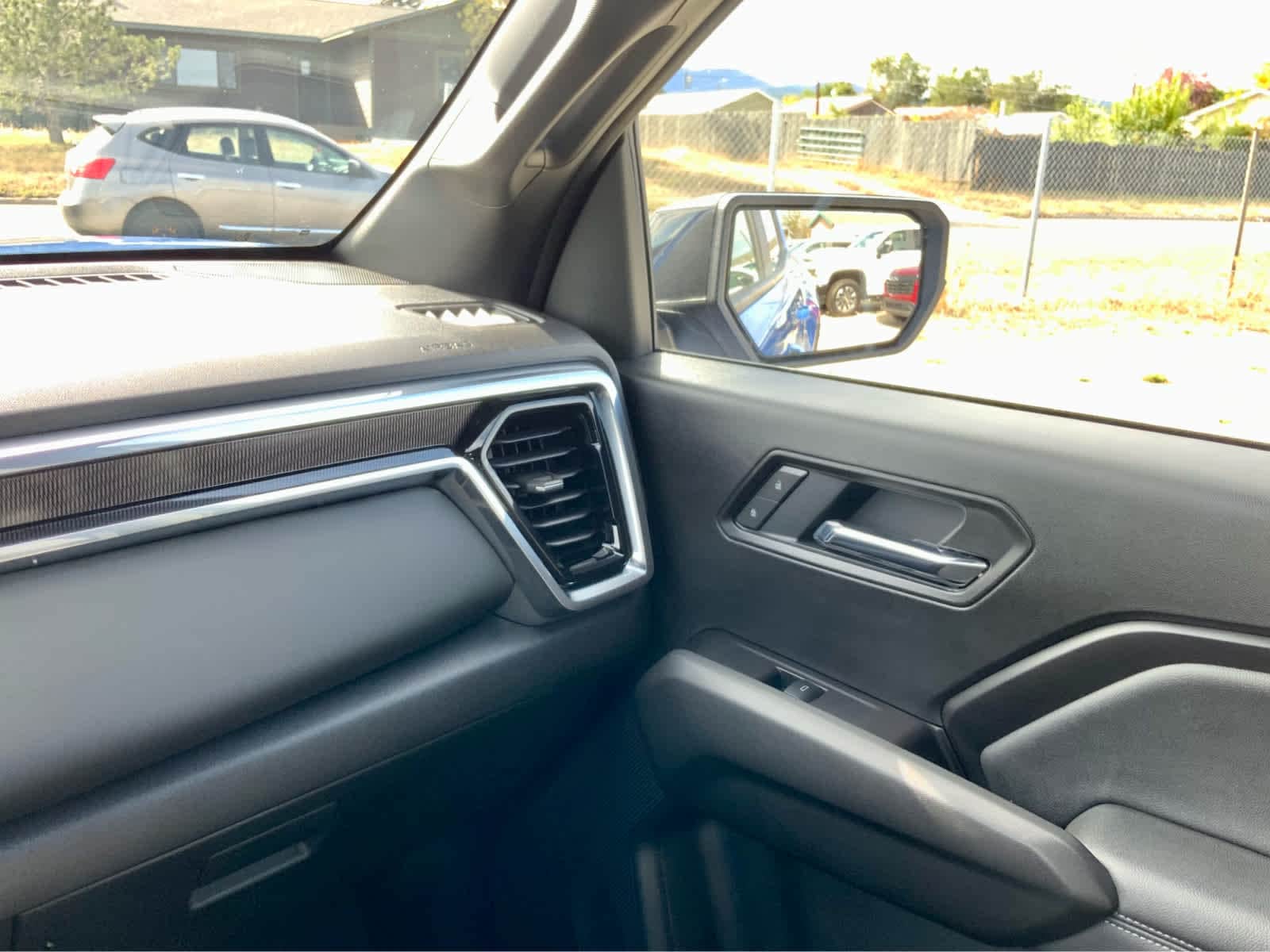 Thumbnail: 2025 GMC Canyon - 40