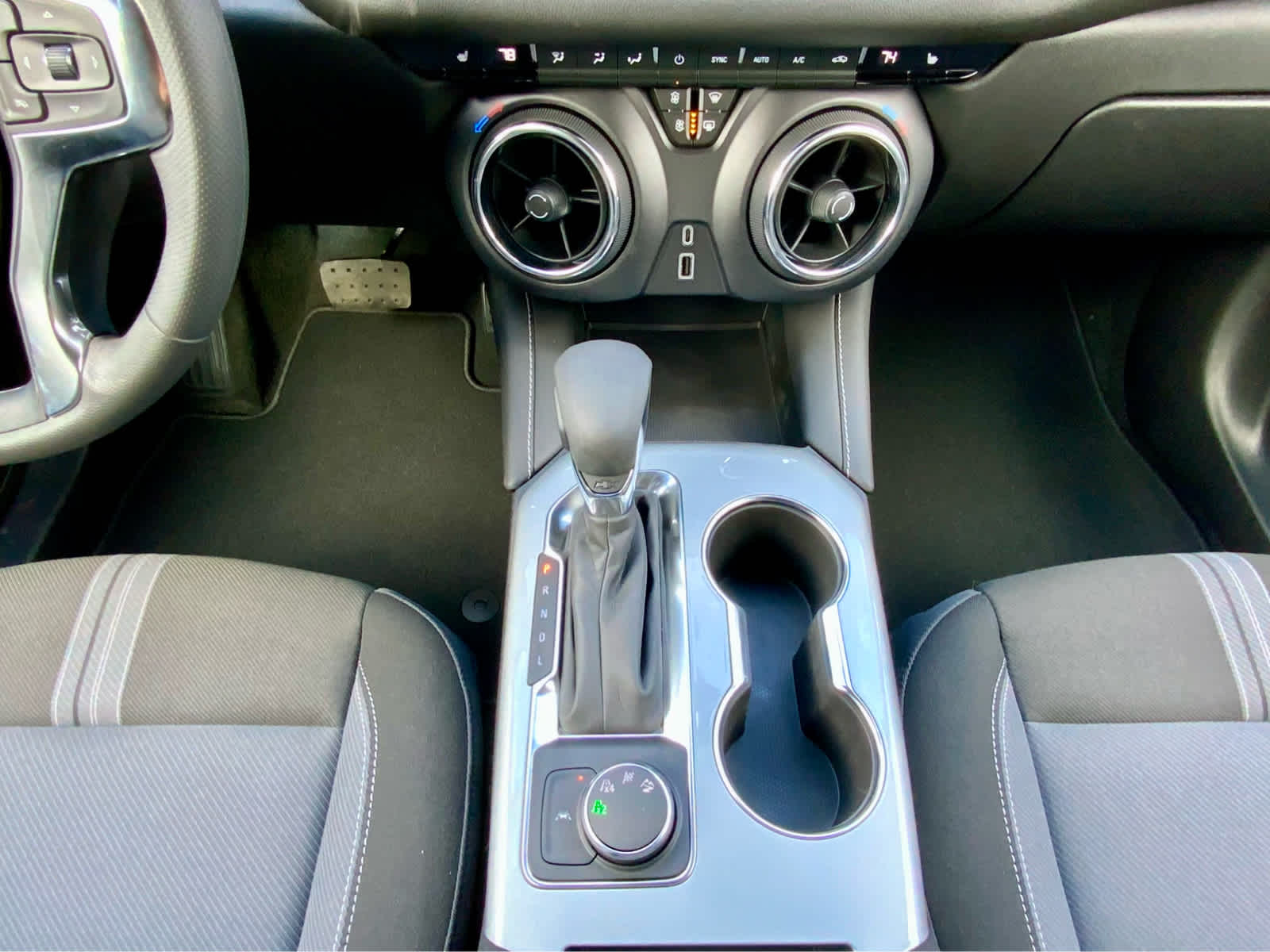 Thumbnail: 2025 Chevrolet Blazer - 44