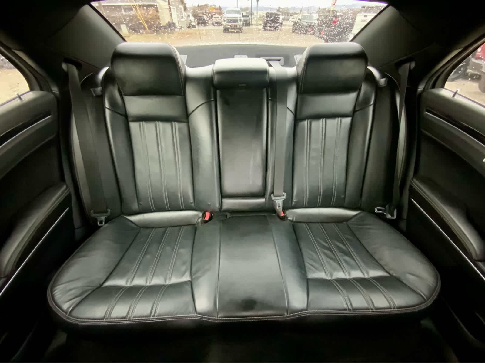 Thumbnail: 2017 Chrysler 300 - 28