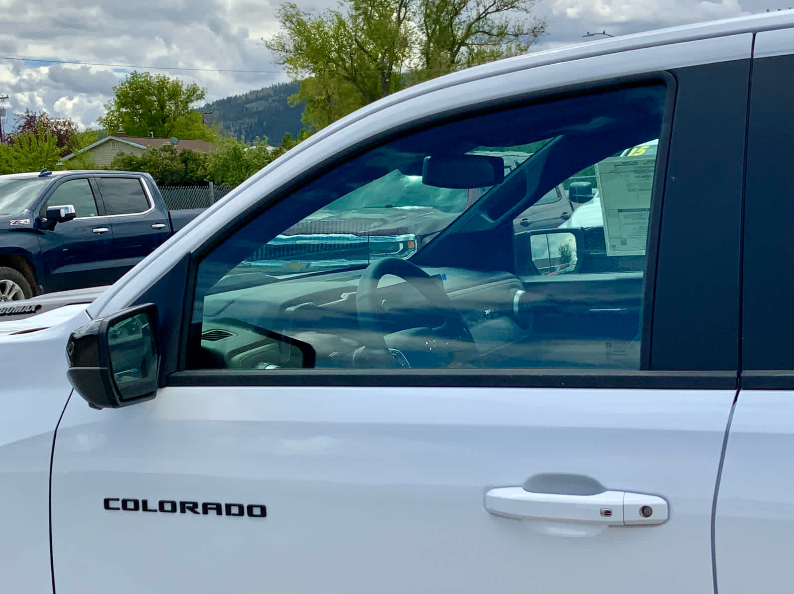 Thumbnail: 2026 Chevrolet Colorado - 11