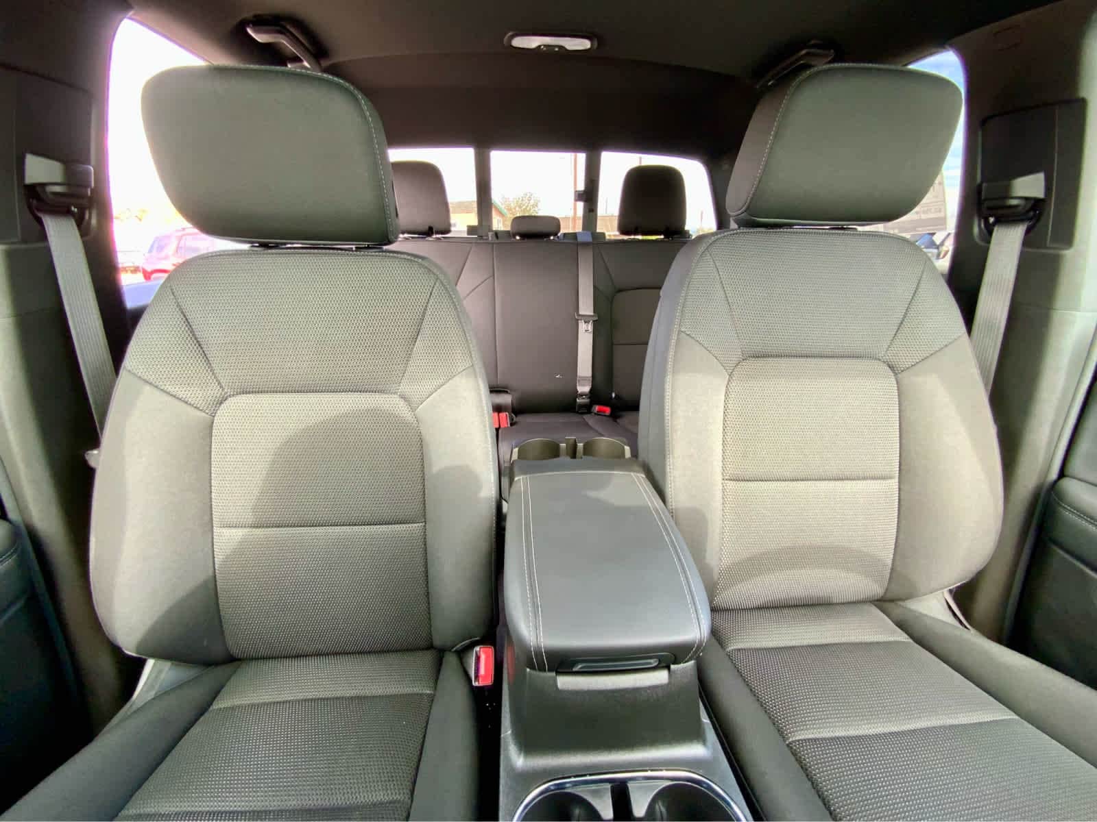 Thumbnail: 2025 GMC Canyon - 34