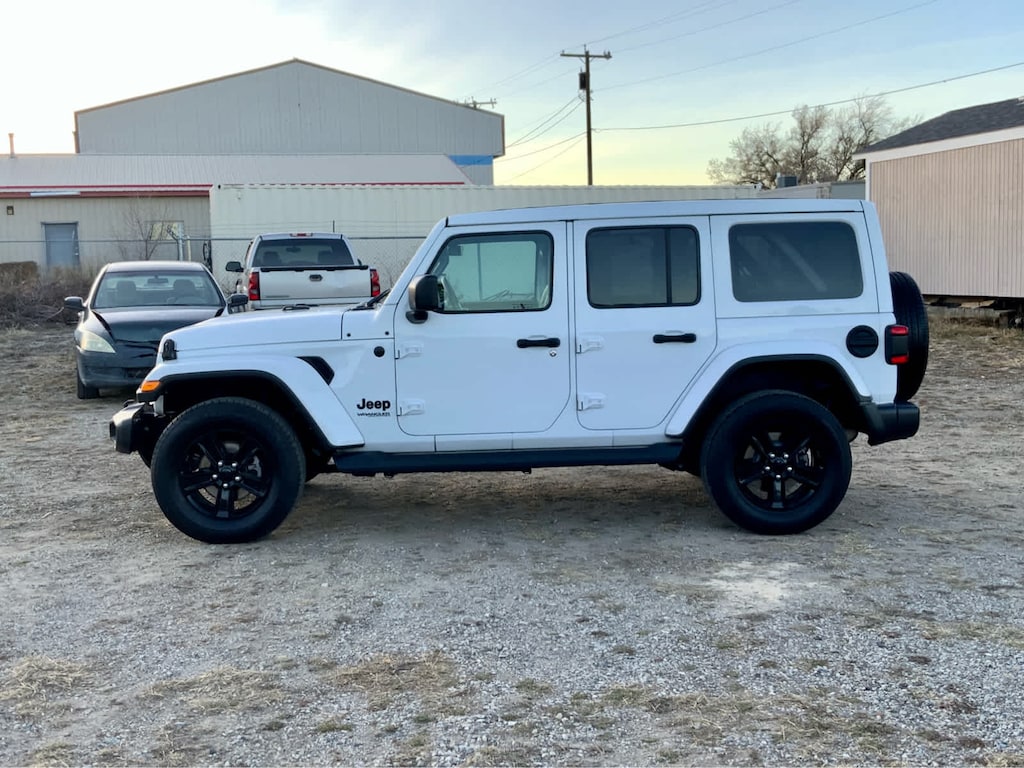 Used 2021 Jeep Wrangler Unlimited Sahara Altitude SUV