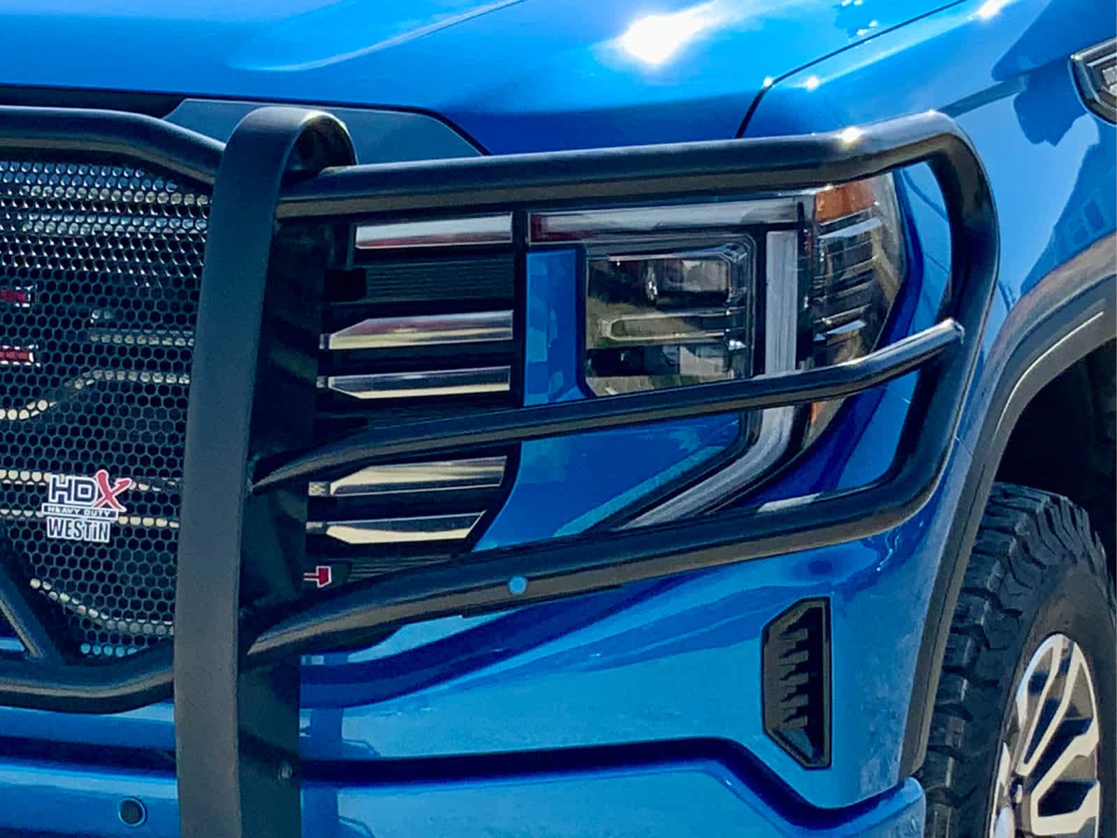 Thumbnail: 2023 GMC Sierra 1500 - 17