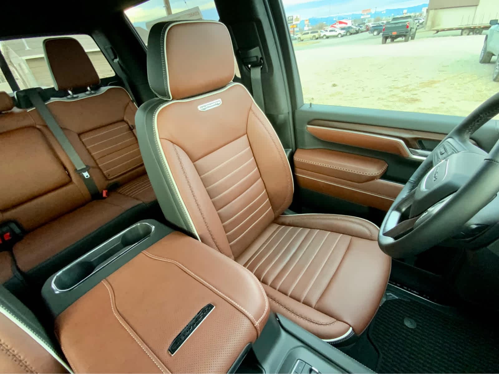 Thumbnail: 2026 GMC Sierra 3500 - 33