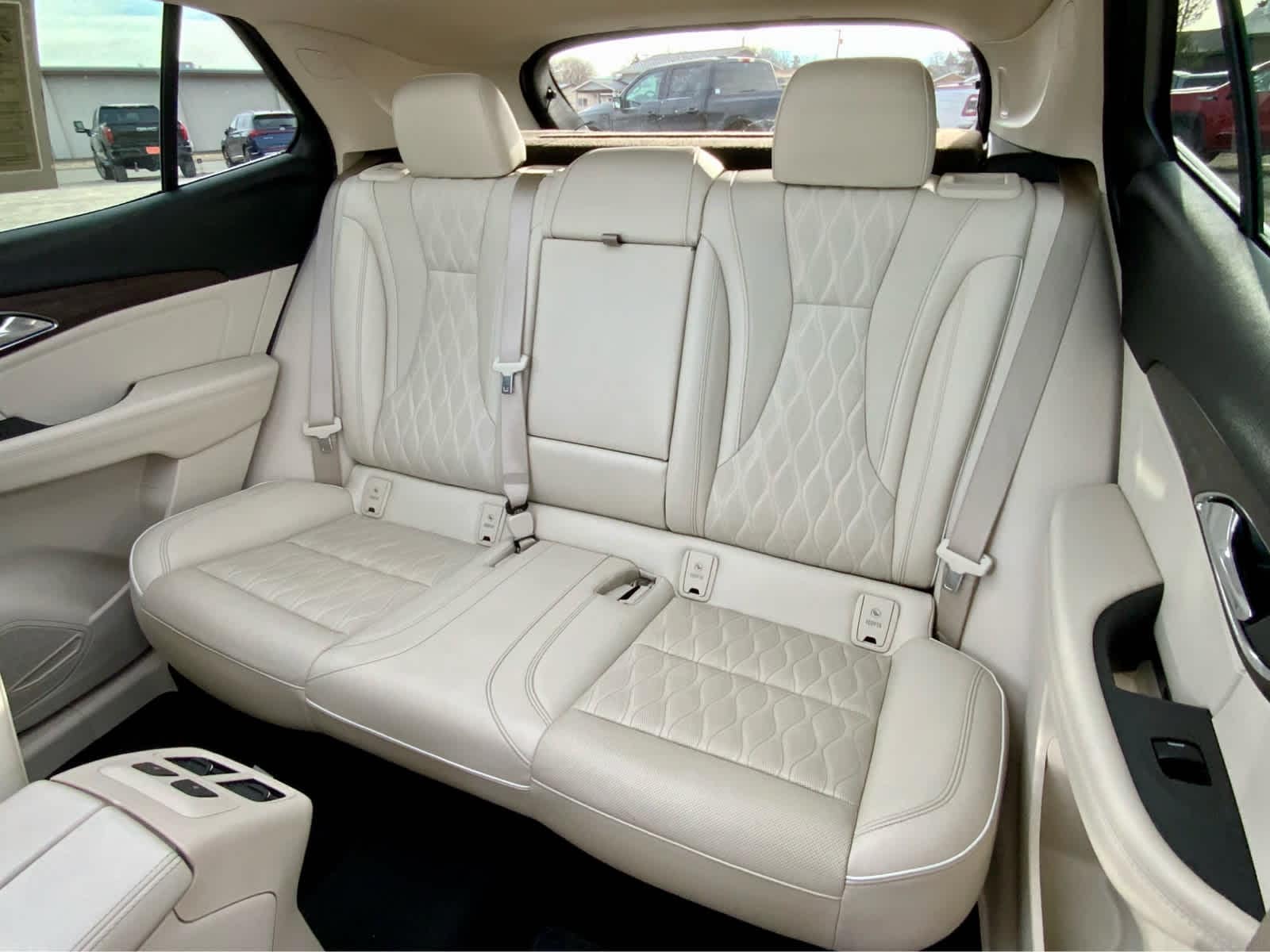 Thumbnail: 2022 Buick Envision - 21