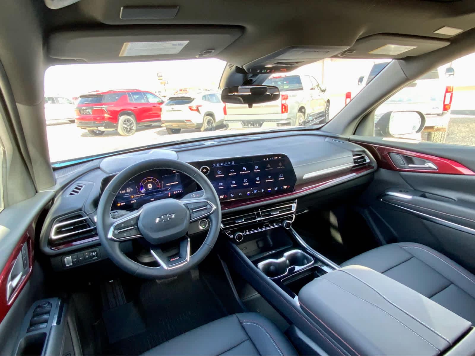 Thumbnail: 2026 Chevrolet Traverse - 35