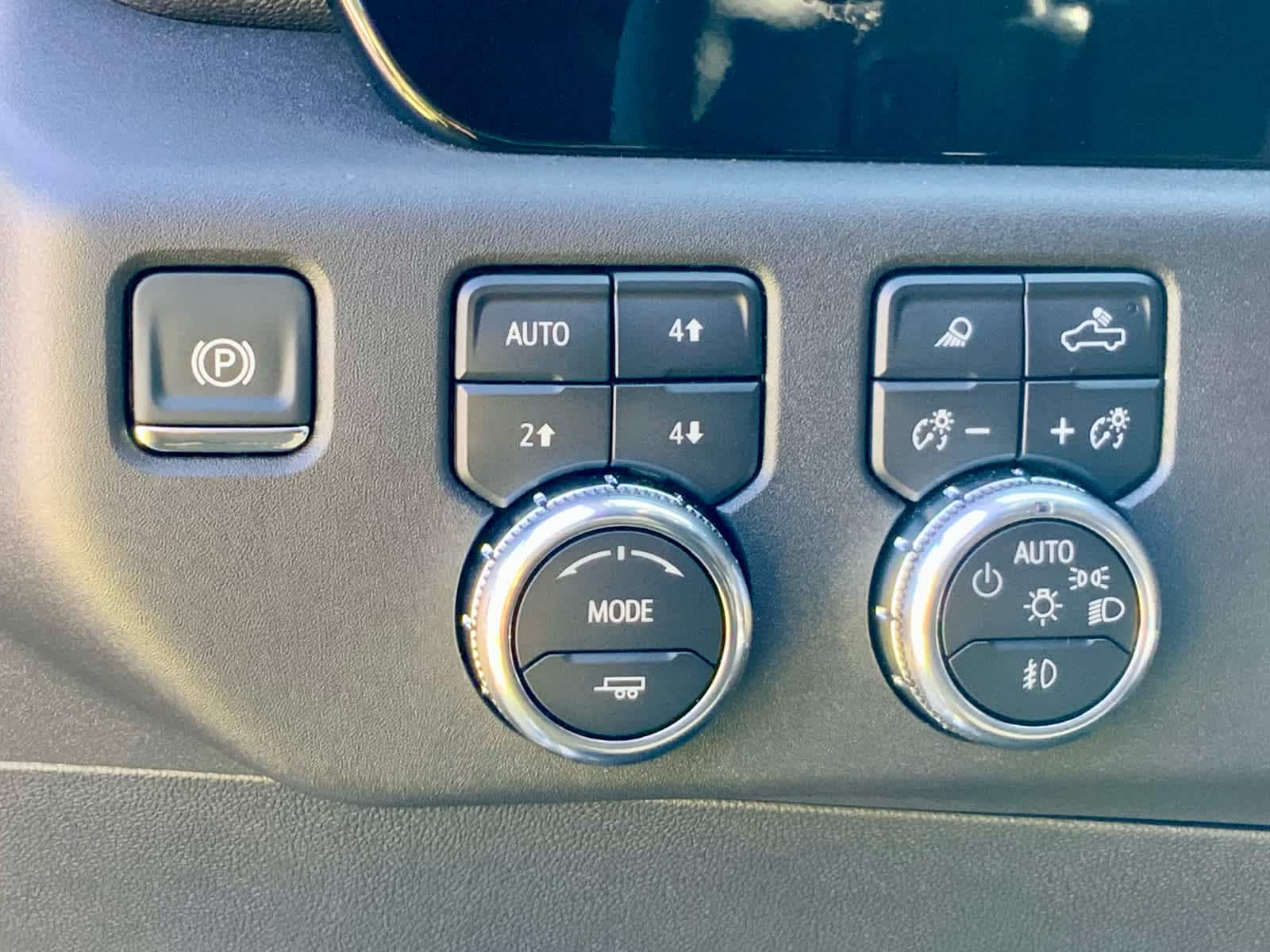 2025 GMC Sierra 1500 SLT 51