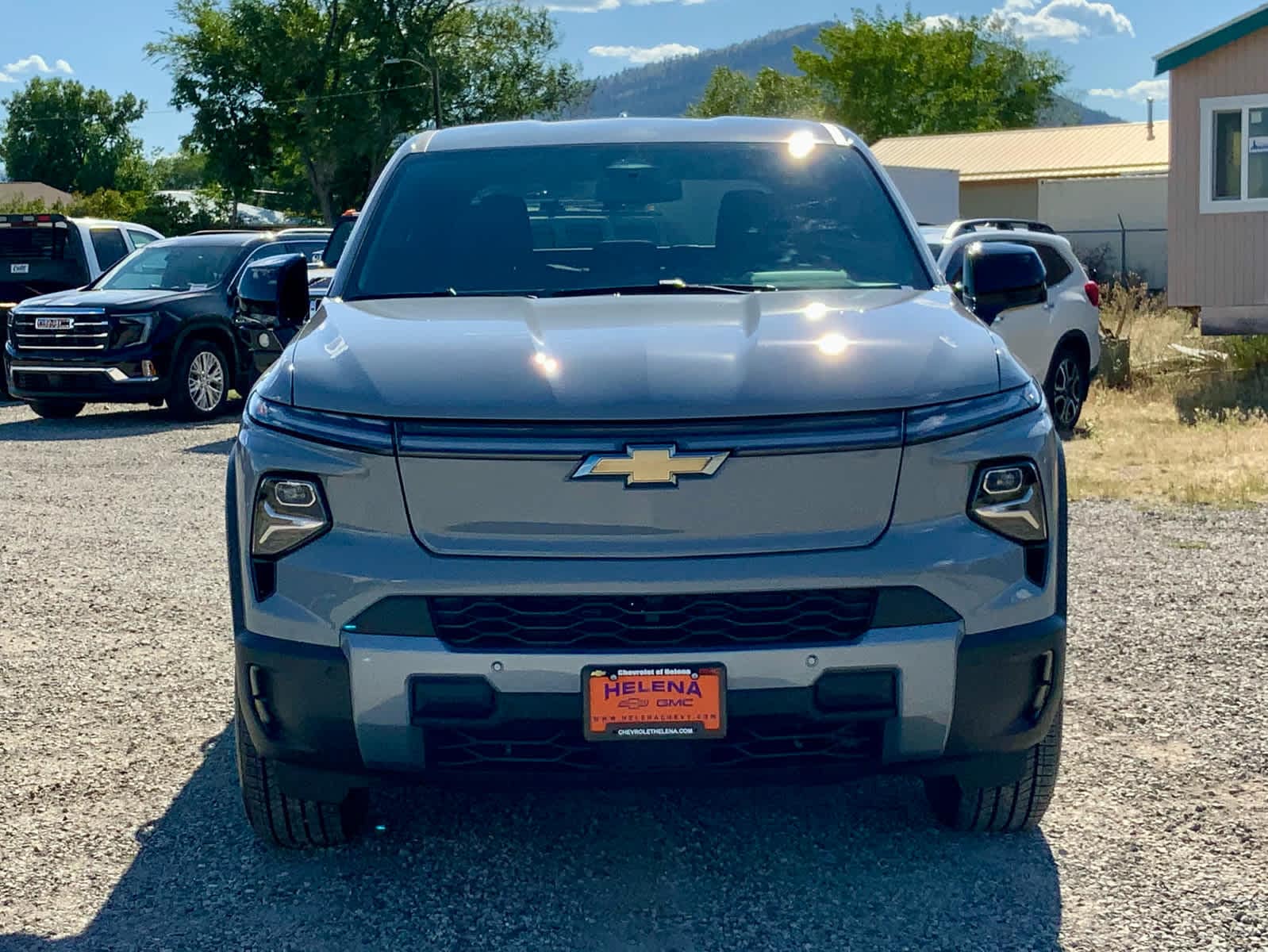 Thumbnail: 2026 Chevrolet Silverado EV - 8