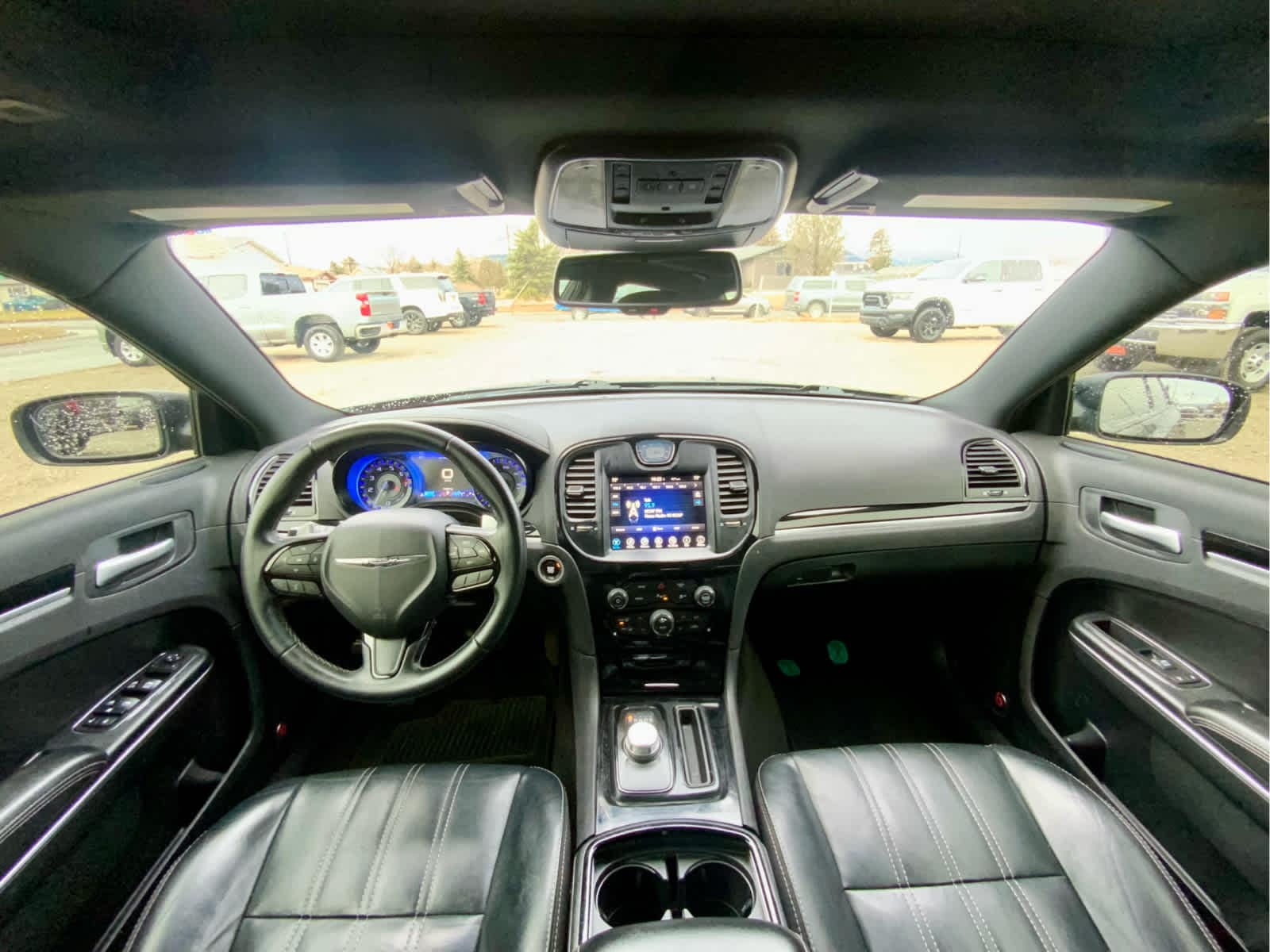 Thumbnail: 2017 Chrysler 300 - 30