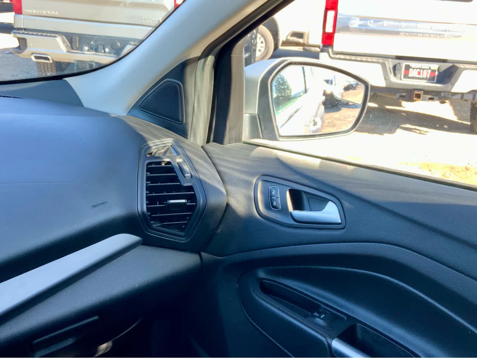 Thumbnail: 2018 Ford Escape - 35