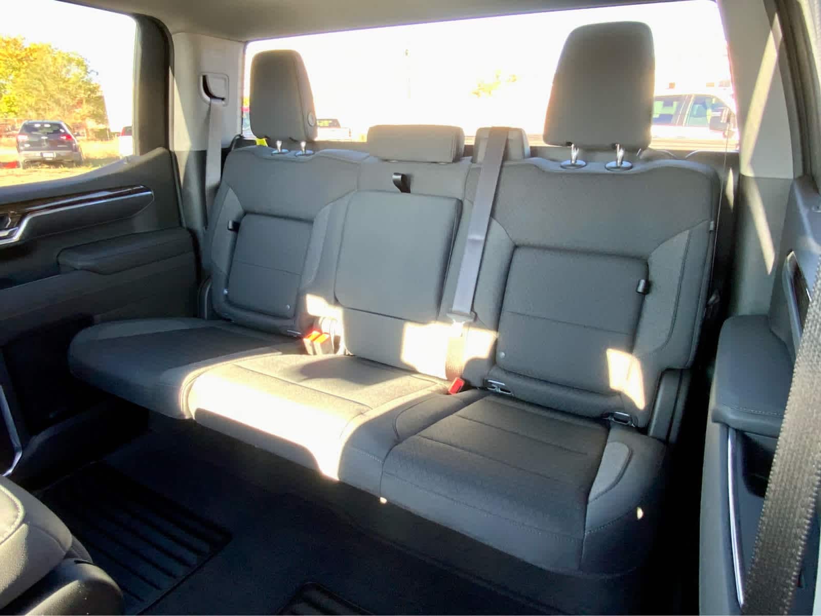 Thumbnail: 2026 GMC Sierra 1500 - 32