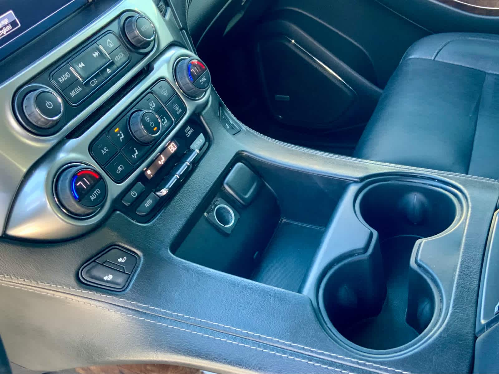 Thumbnail: 2019 Chevrolet Tahoe - 48