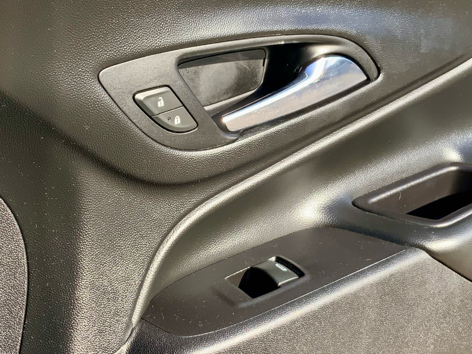 Thumbnail: 2020 Chevrolet Equinox - 48