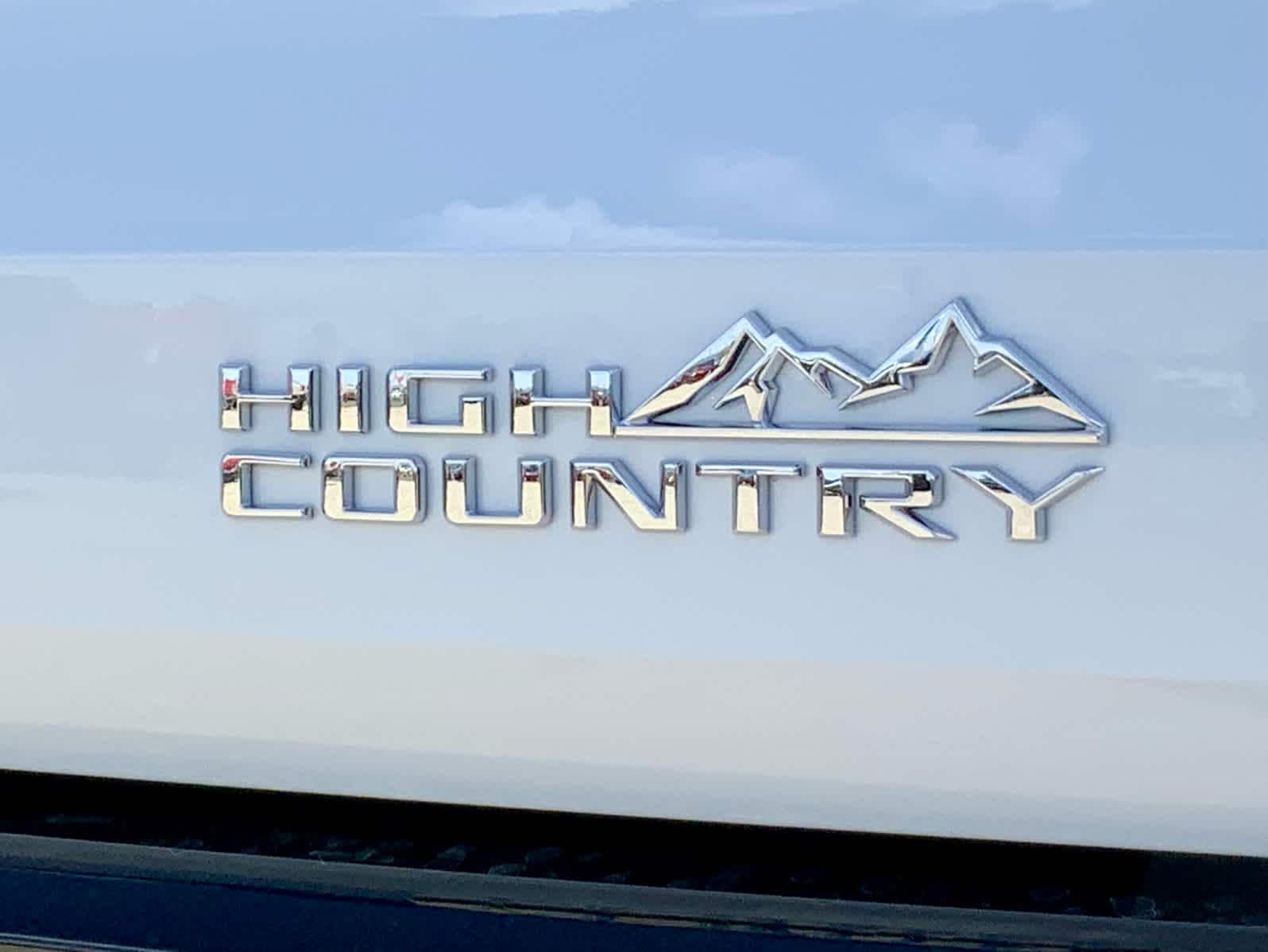 Thumbnail: 2026 Chevrolet Traverse - 18
