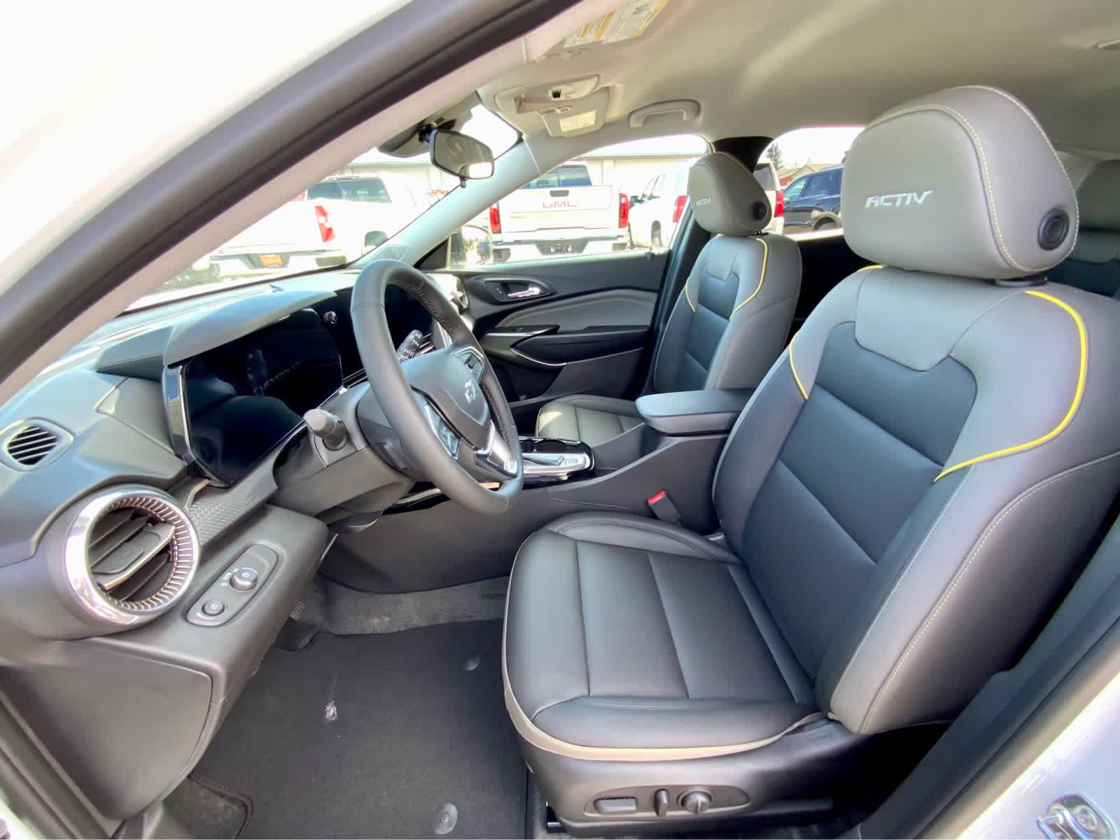 Thumbnail: 2026 Chevrolet Trax - 19