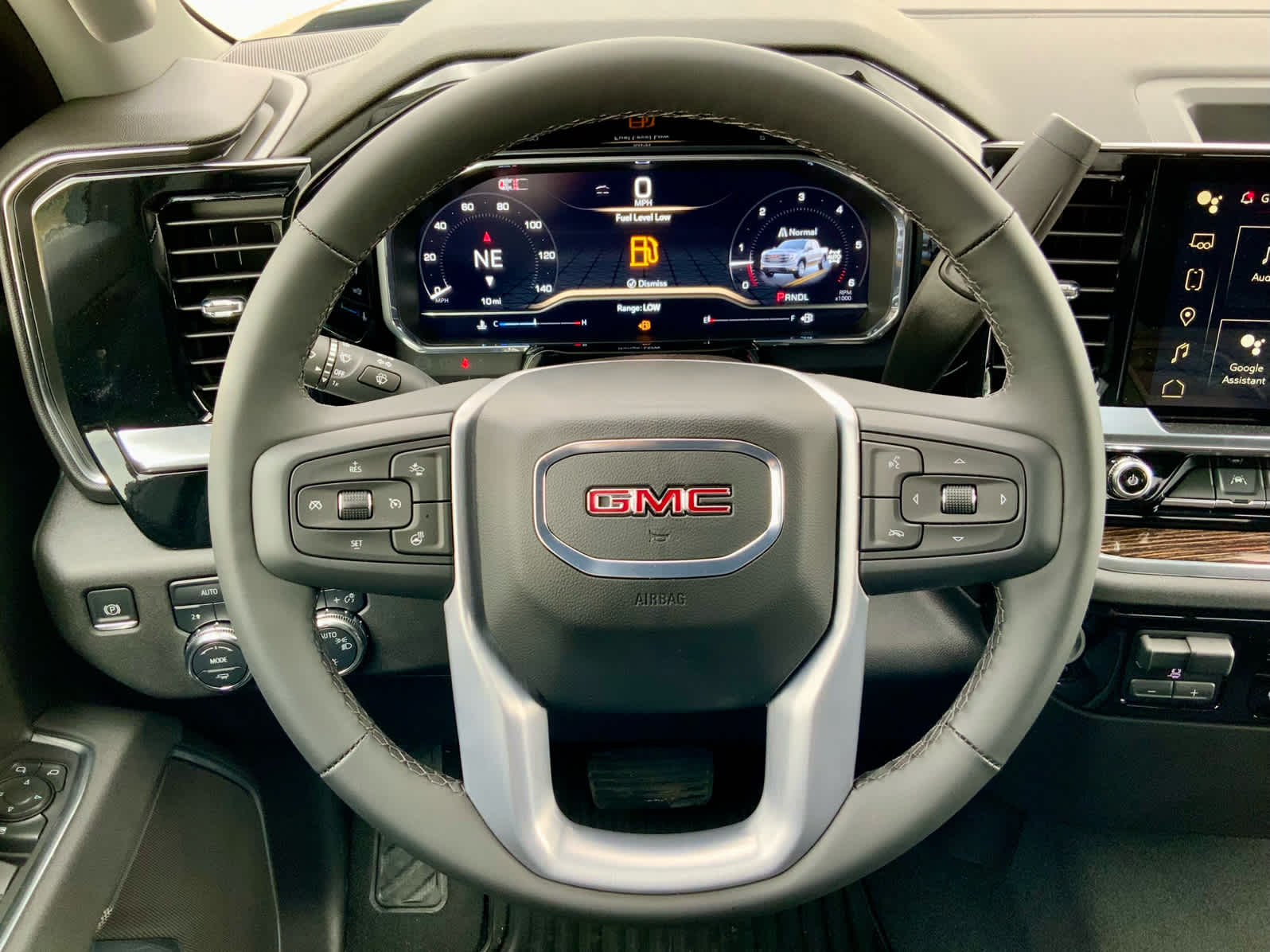 Thumbnail: 2025 GMC Sierra 1500 - 43