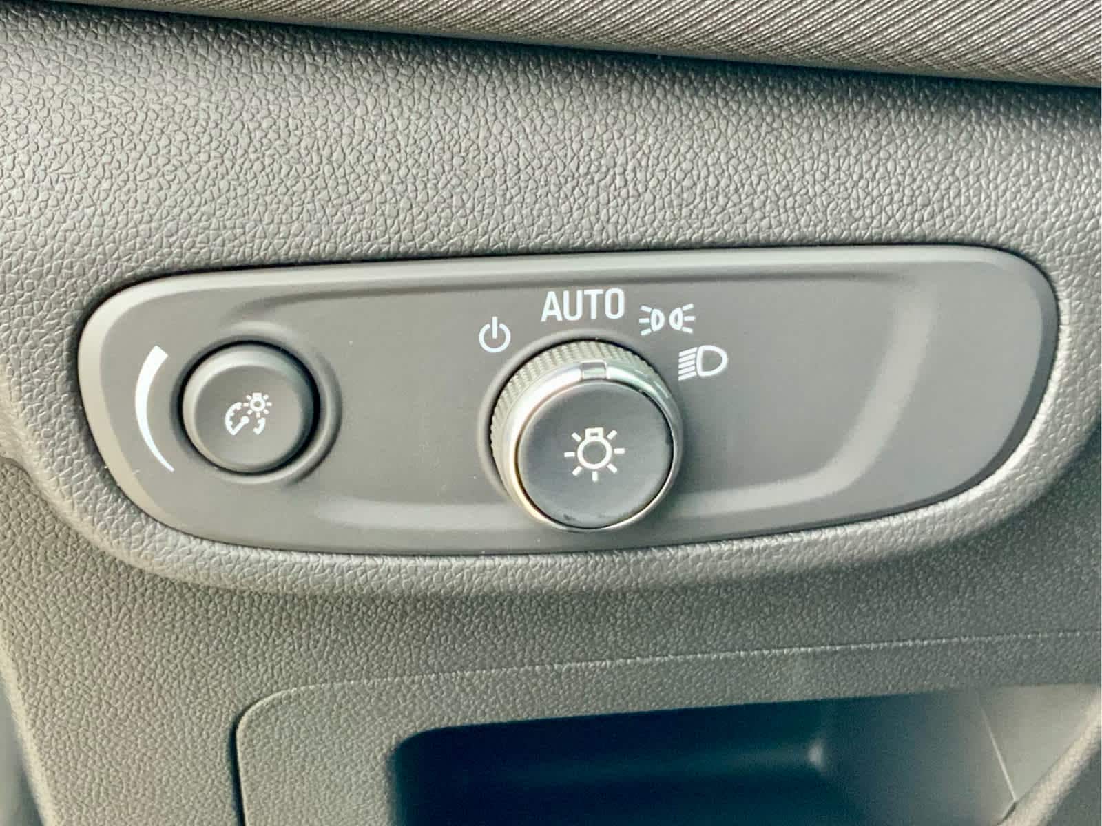 Thumbnail: 2026 Chevrolet TrailBlazer - 51