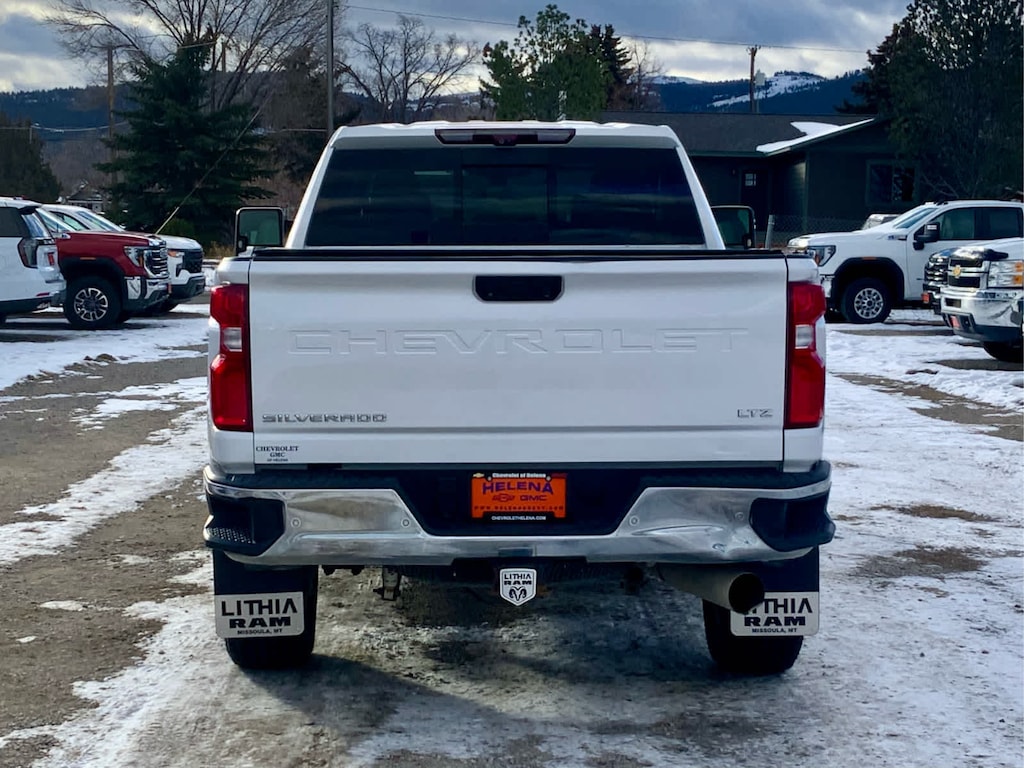 Used 2024 Chevrolet Silverado 2500 HD High Country Truck Crew Cab