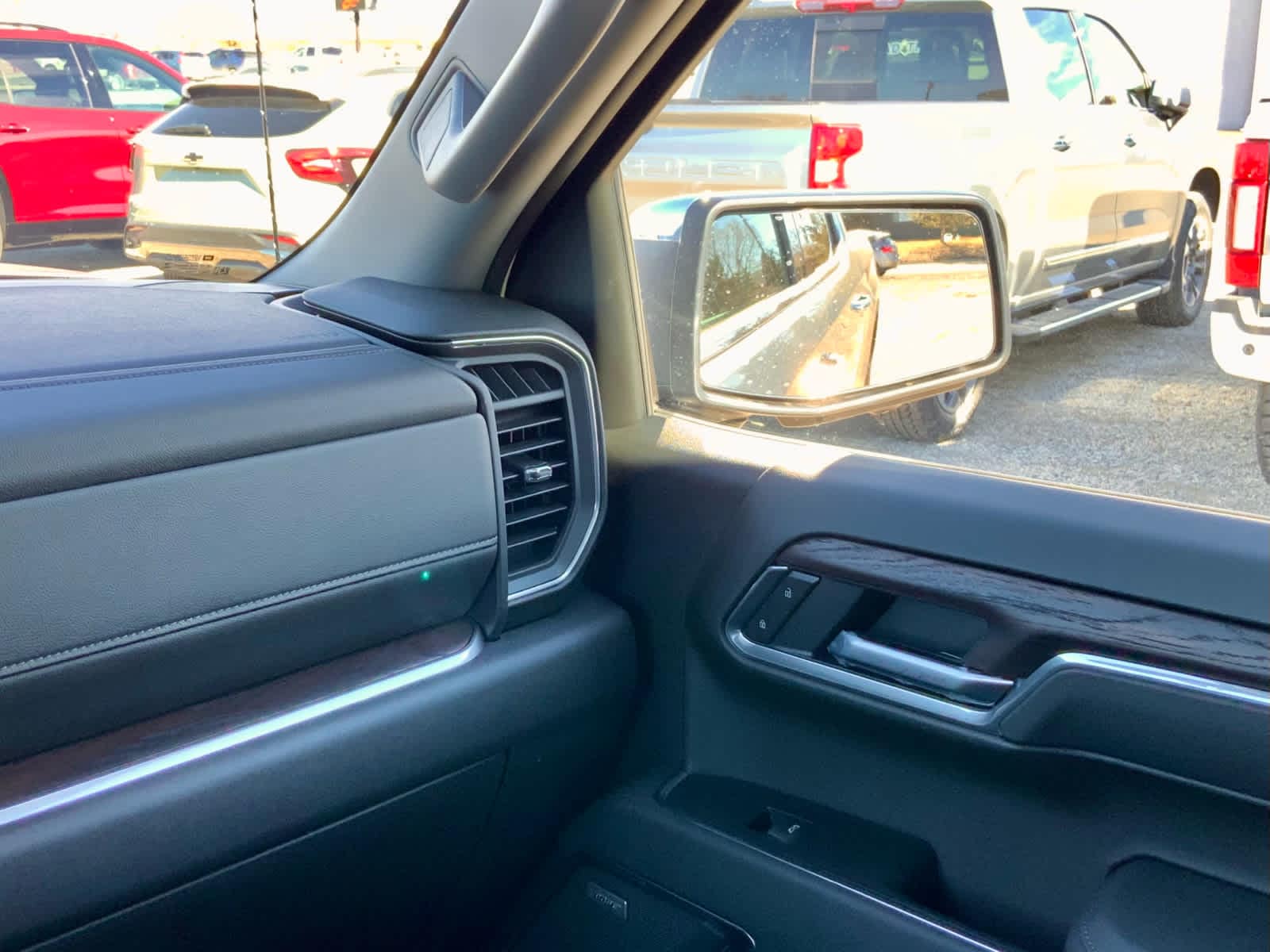 Thumbnail: 2026 GMC Sierra 1500 - 37