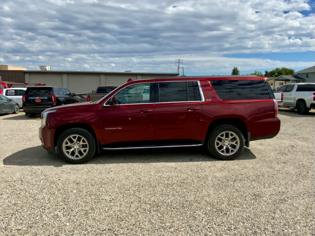 Used 2019 GMC Yukon XL SLE SUV