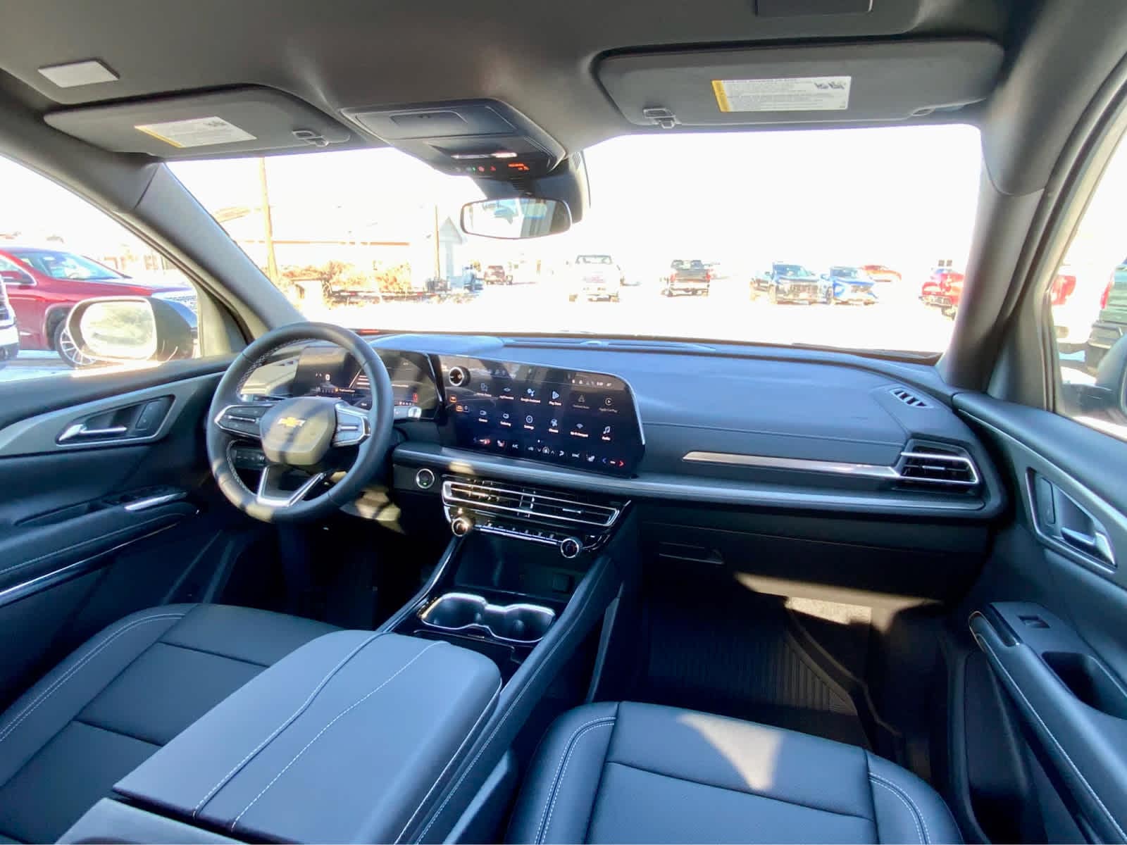 Thumbnail: 2026 Chevrolet Traverse - 34