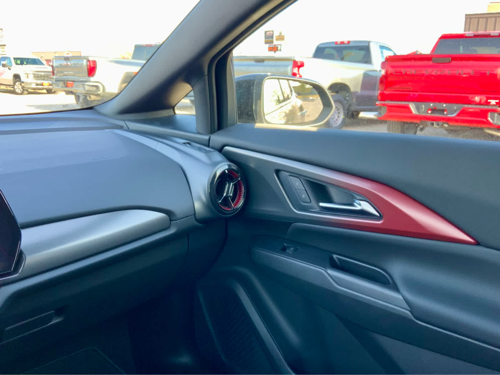 Thumbnail: 2026 Chevrolet Equinox - 35