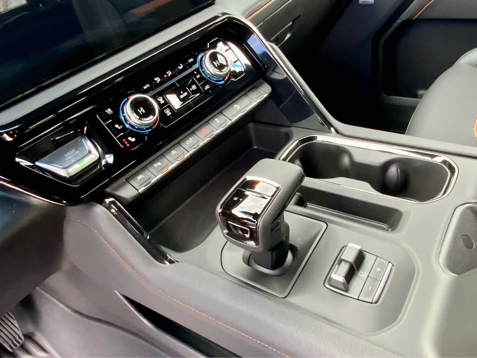 Thumbnail: 2026 GMC Sierra 1500 - 48