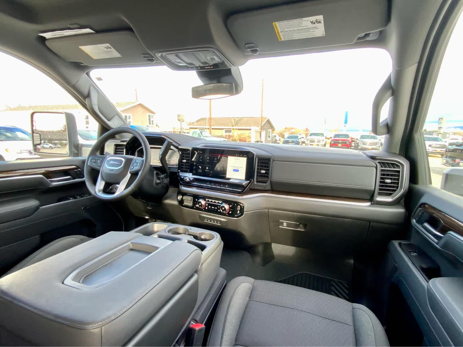 Thumbnail: 2026 GMC Sierra 2500 - 39