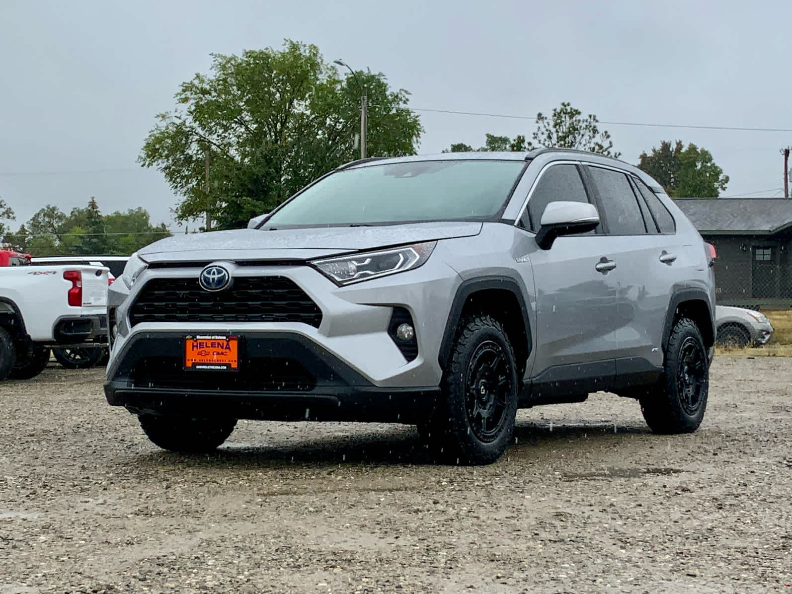 Thumbnail: 2020 Toyota RAV4 - 10