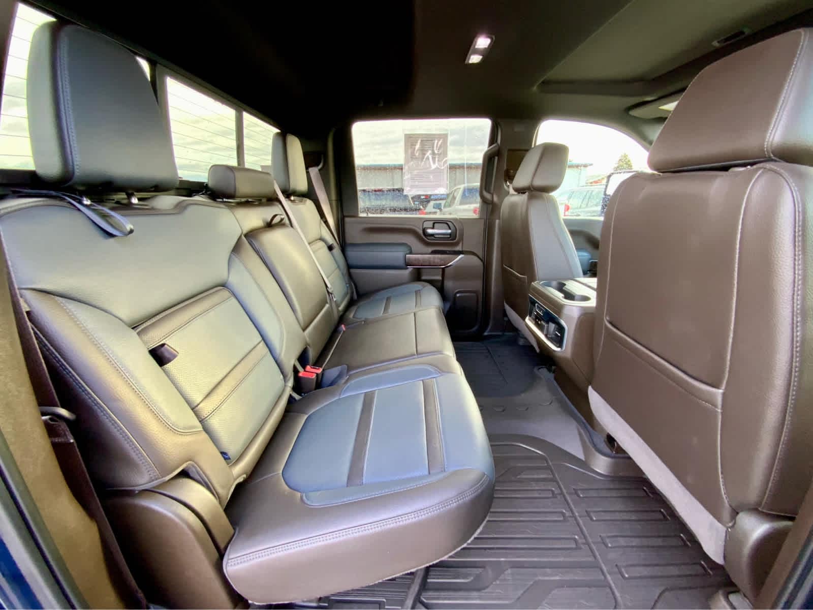 Thumbnail: 2023 GMC Sierra 3500 - 27