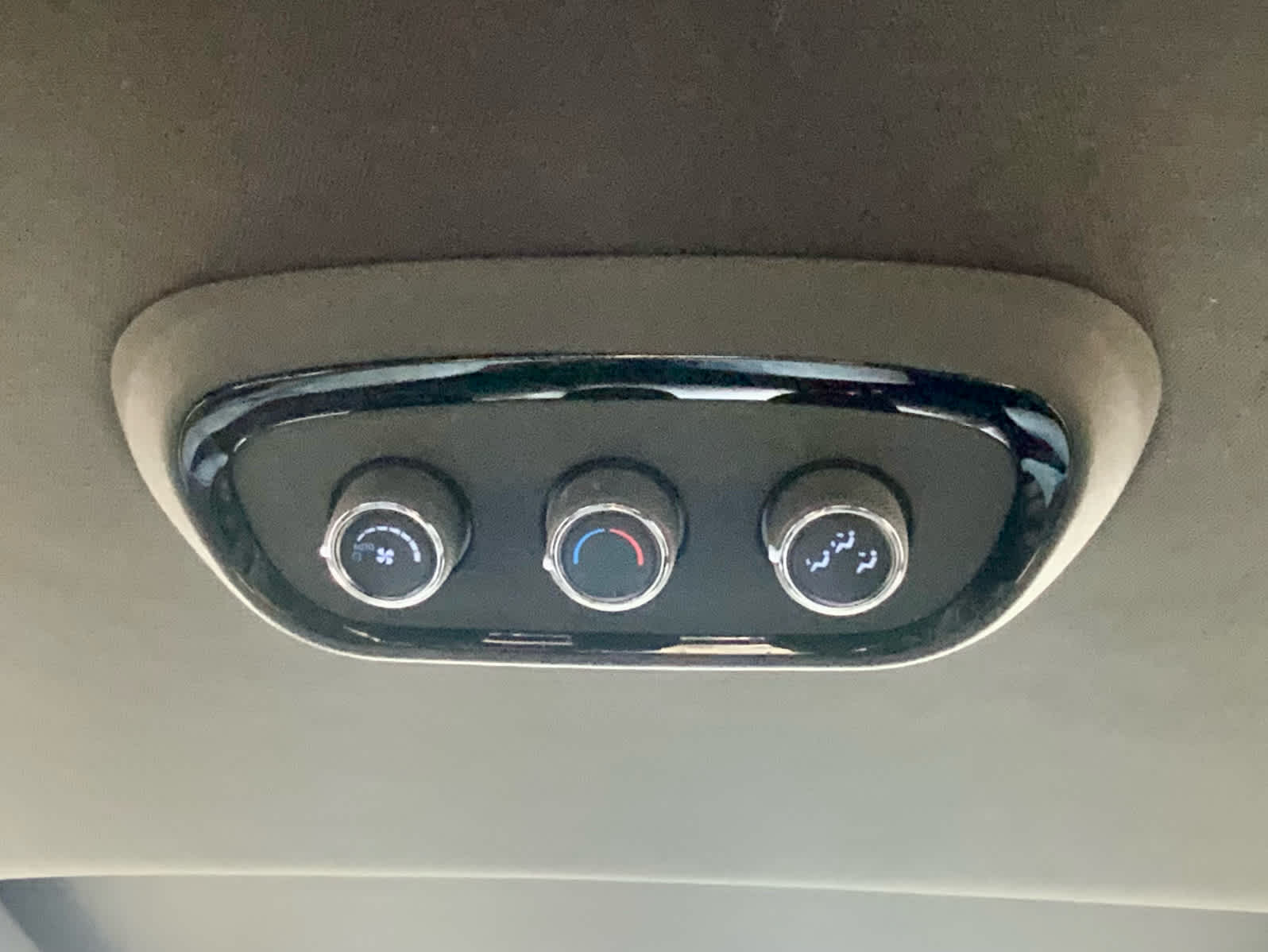 Thumbnail: 2022 Dodge Durango - 47