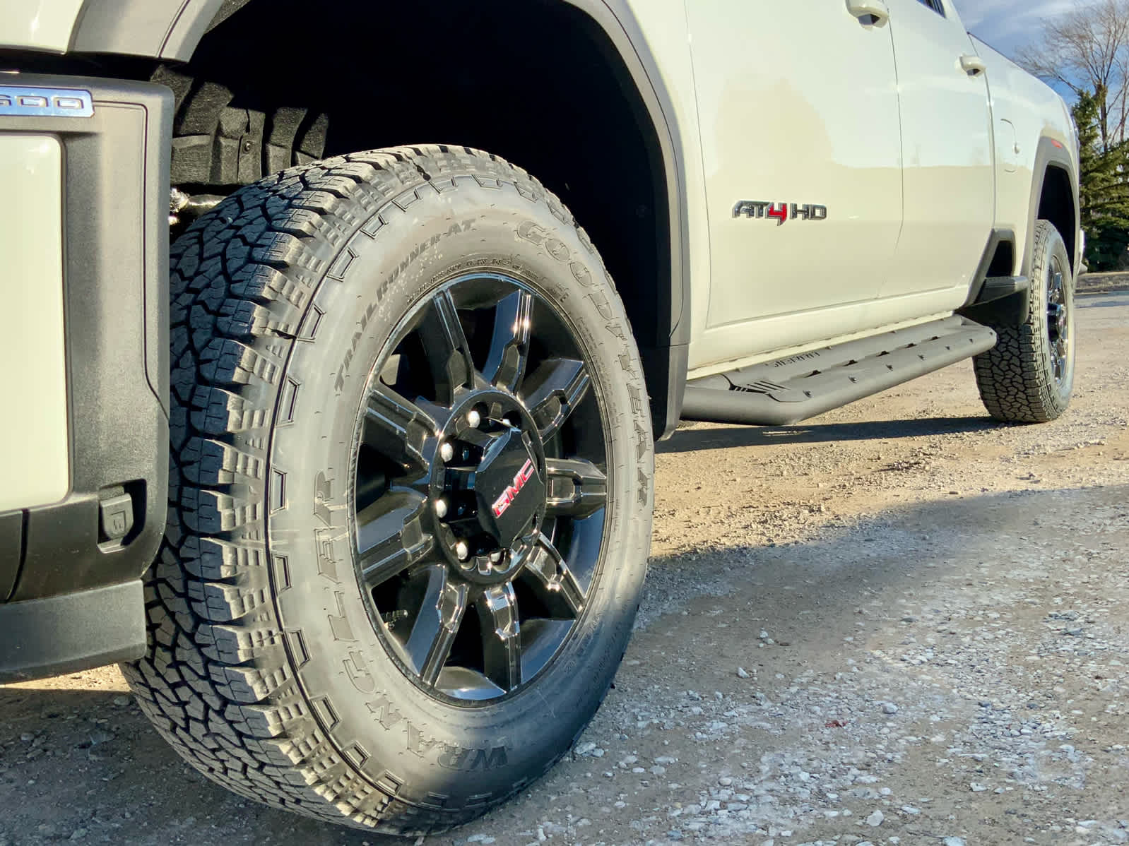 Thumbnail: 2026 GMC Sierra 2500 - 15