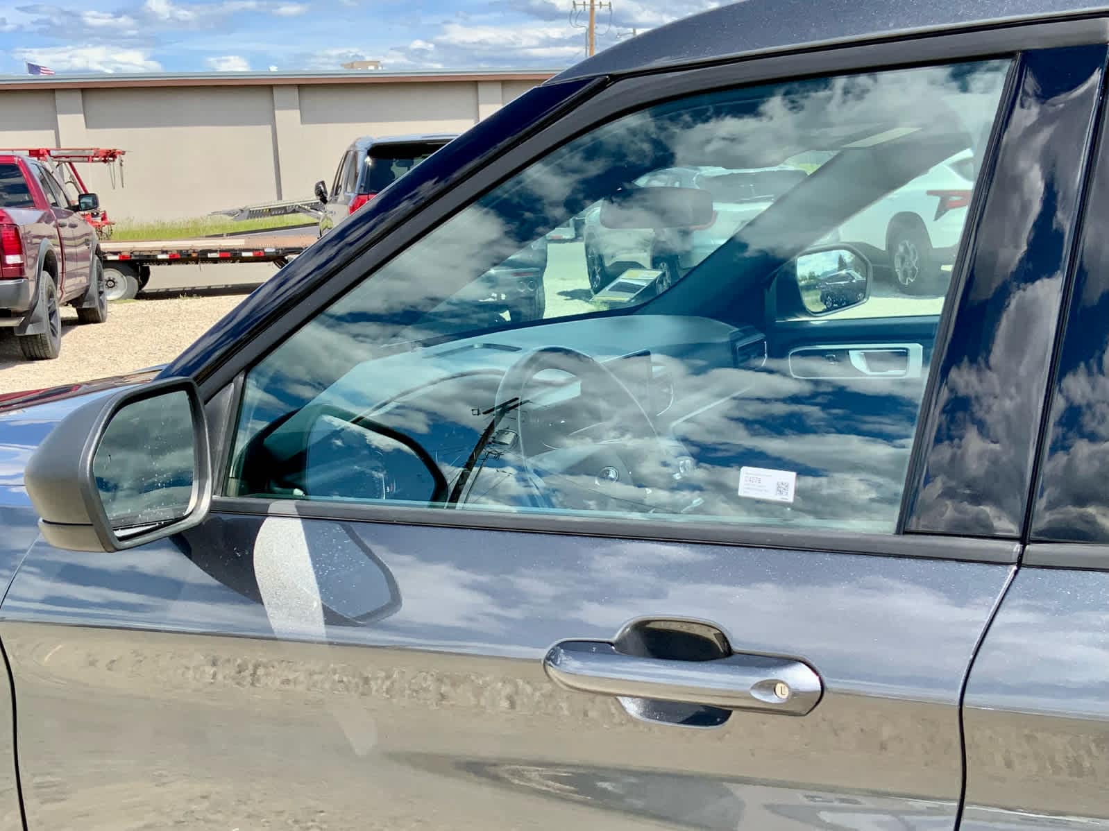 Thumbnail: 2020 Ford Explorer - 16
