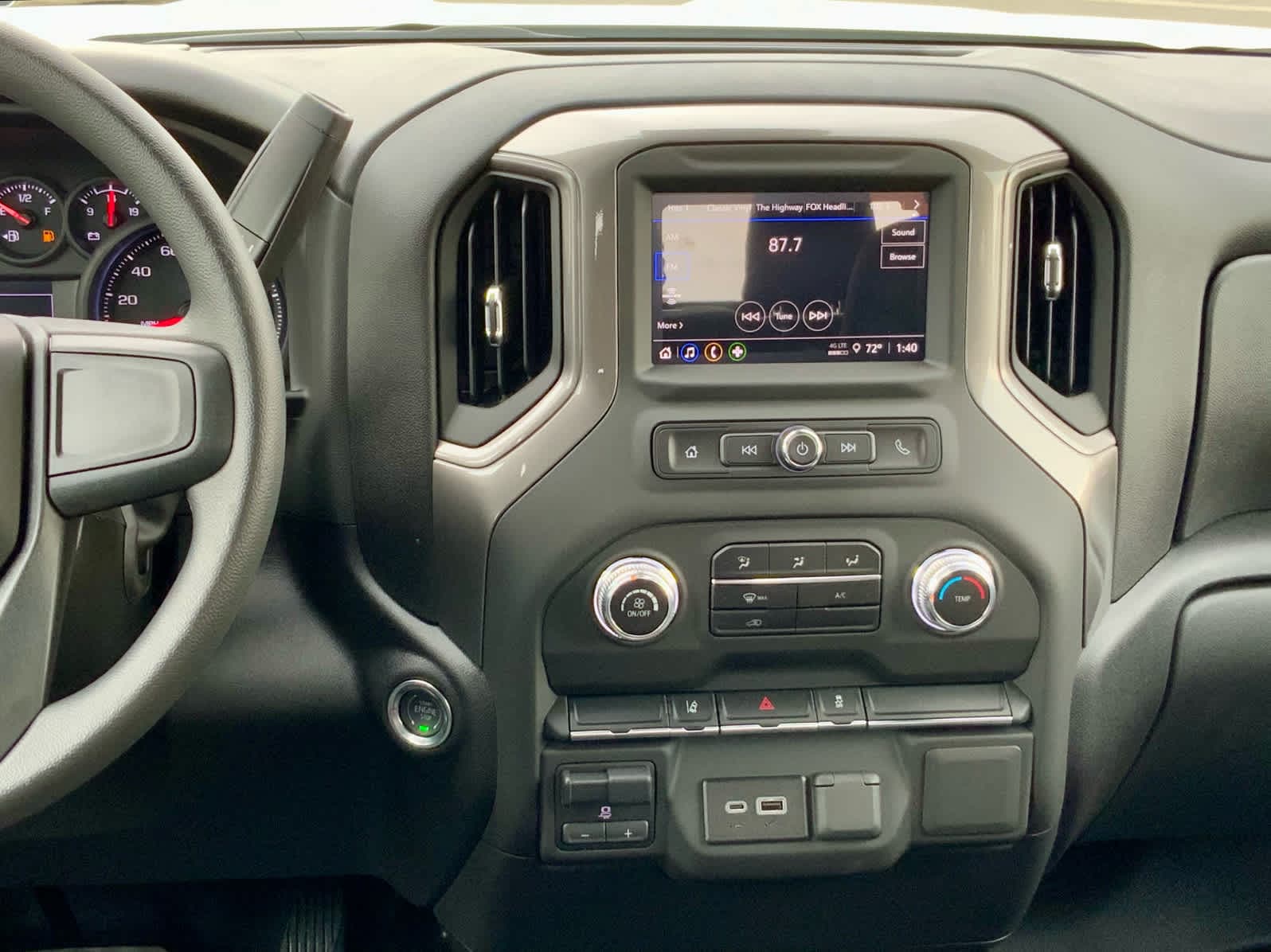 Thumbnail: 2025 GMC Sierra 3500 - 47
