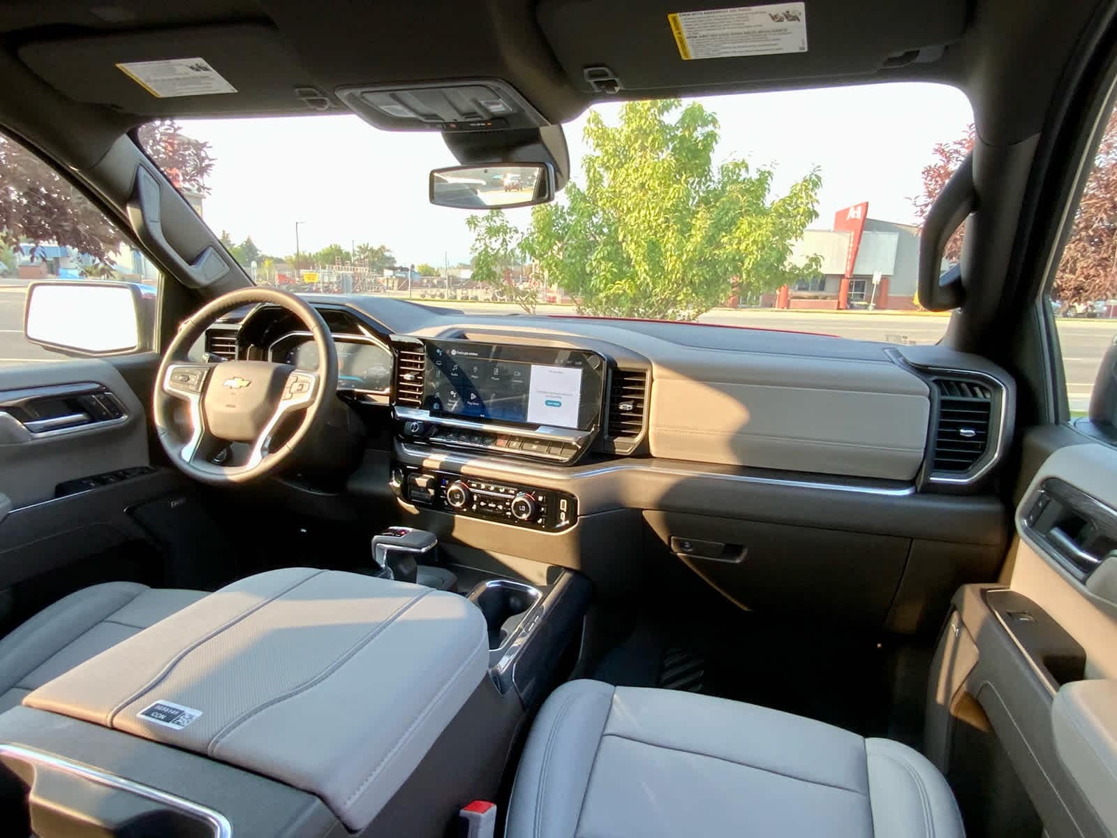 Thumbnail: 2026 Chevrolet Silverado 1500 - 37